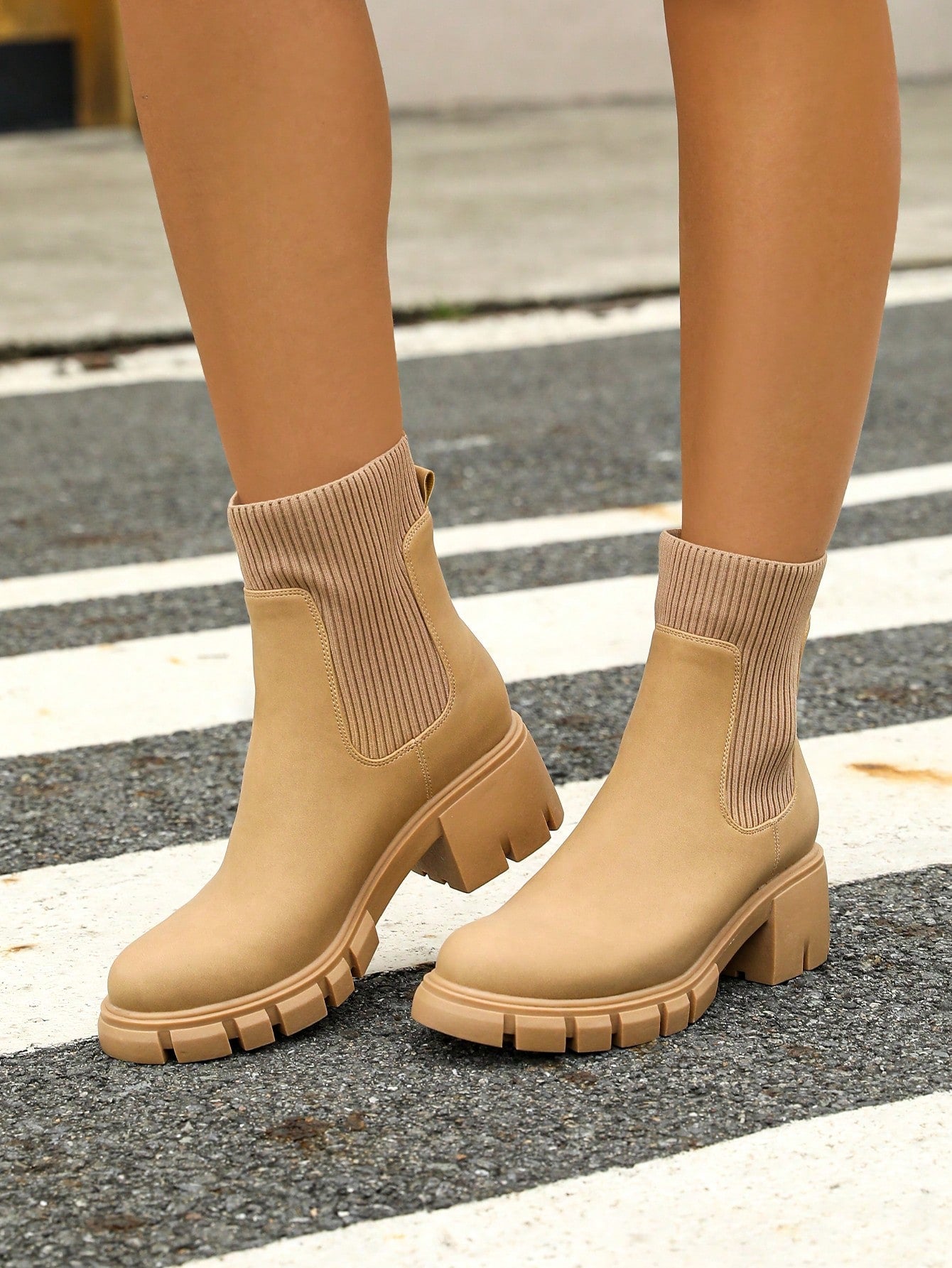 Women's Non-slip Round Toe Chunky Heel Ankle Boots, Simple Style, Faux Suede Chelsea Boots For Autumn And Winter