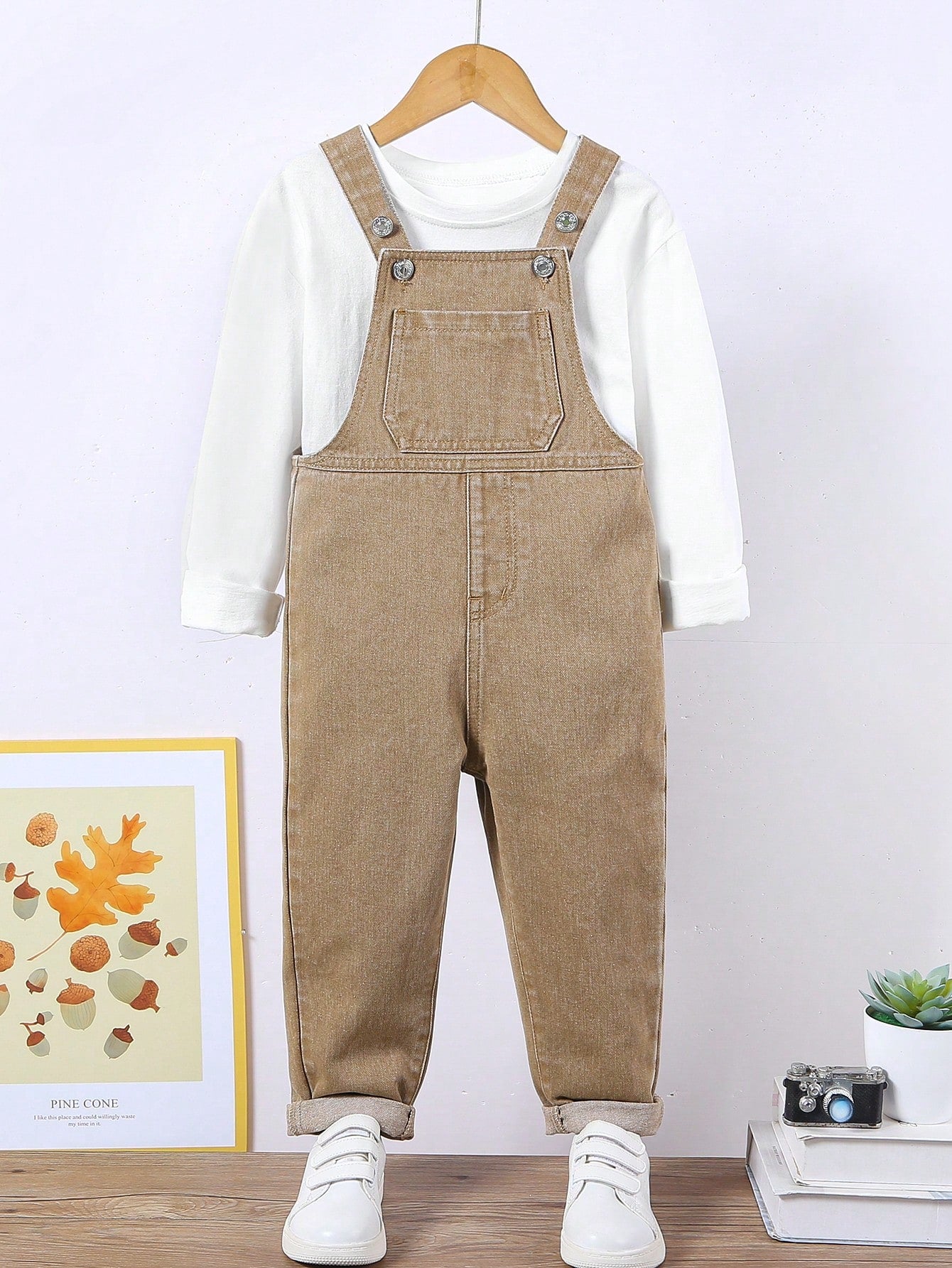 Young Boy Vintage College Style Loose Comfortable Denim Overalls