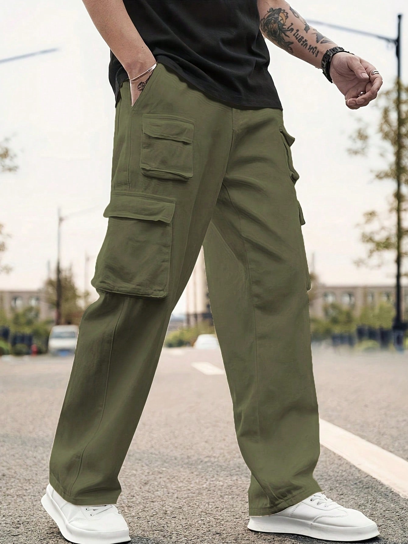 Men Flap Pocket Side Cargo Pants