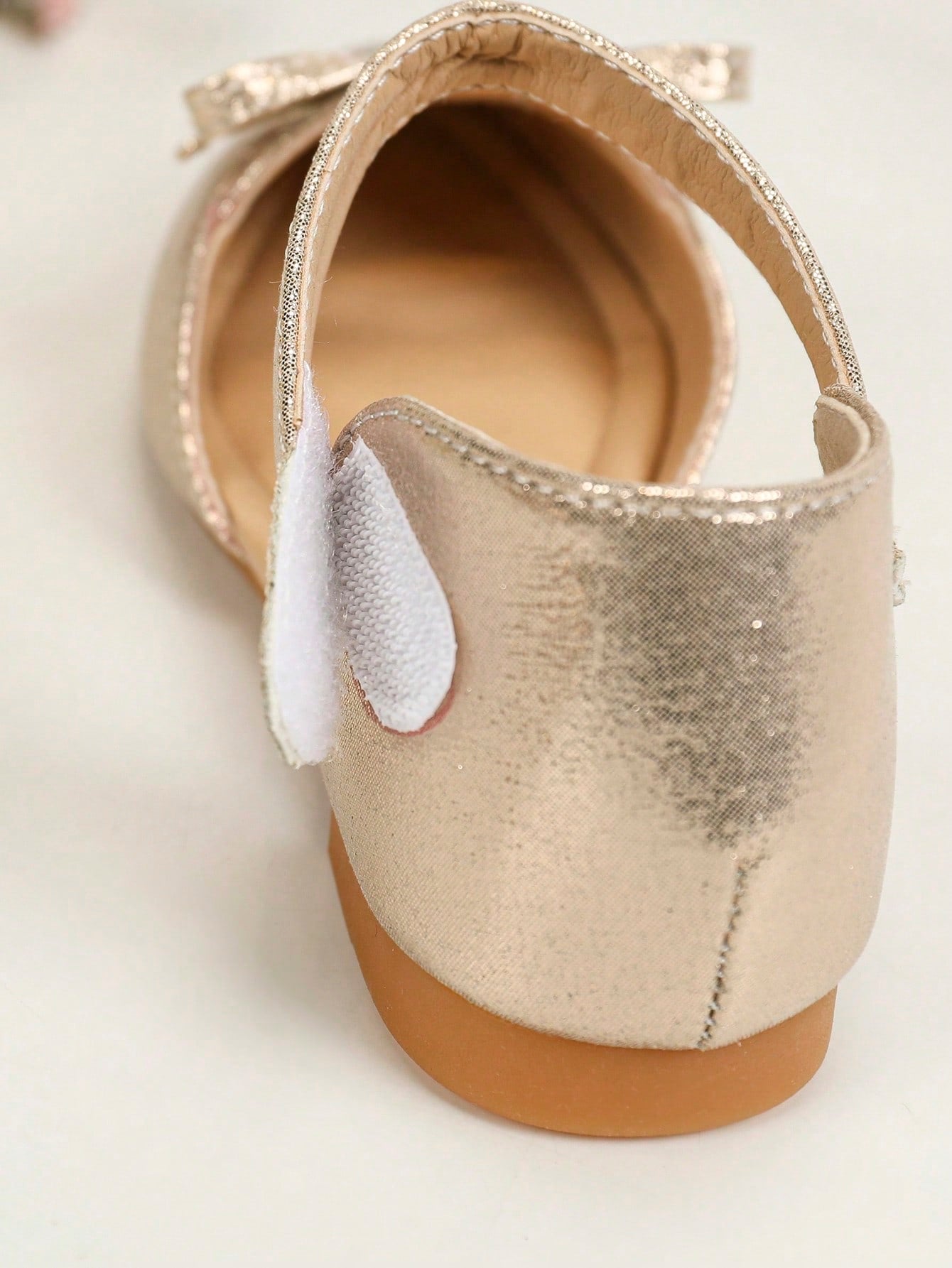 Fashionable Girls' Pointed Toe Flat Shoes, Children's Shoes, Teenagers' Flat Leather Shoes, Outdoor Flats, Gold-colored Shoes, Comfortable For Parties And Casual Wear