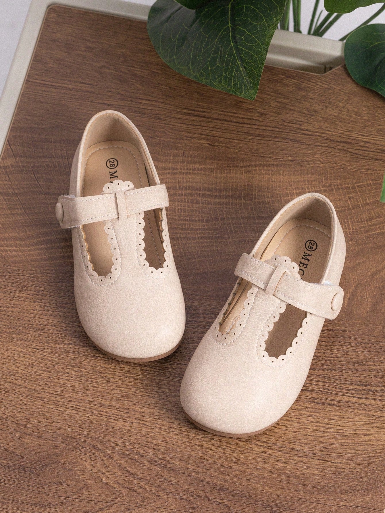 Fashionable And Comfortable Mary Jane Dance Shoes For Girls' Casual Party