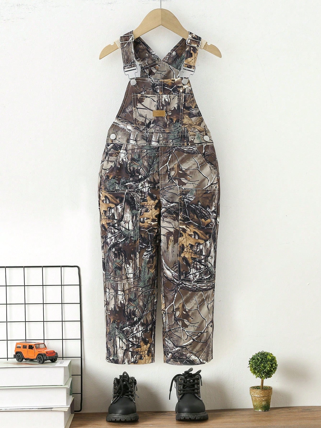 Young Boy Allover Print Casual Overalls