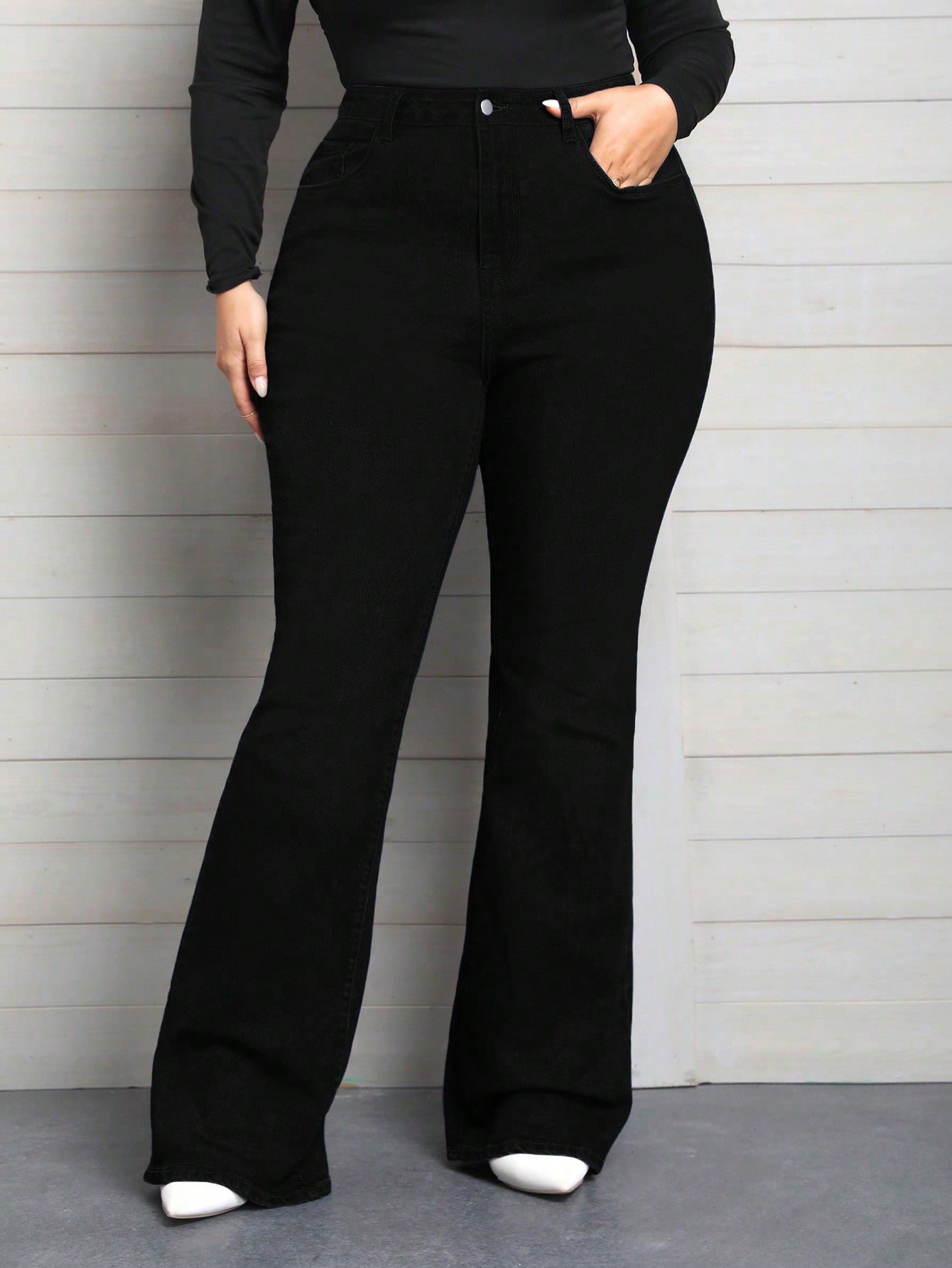 Plus Size Super Long Slim Fit Stretch Flared Jeans