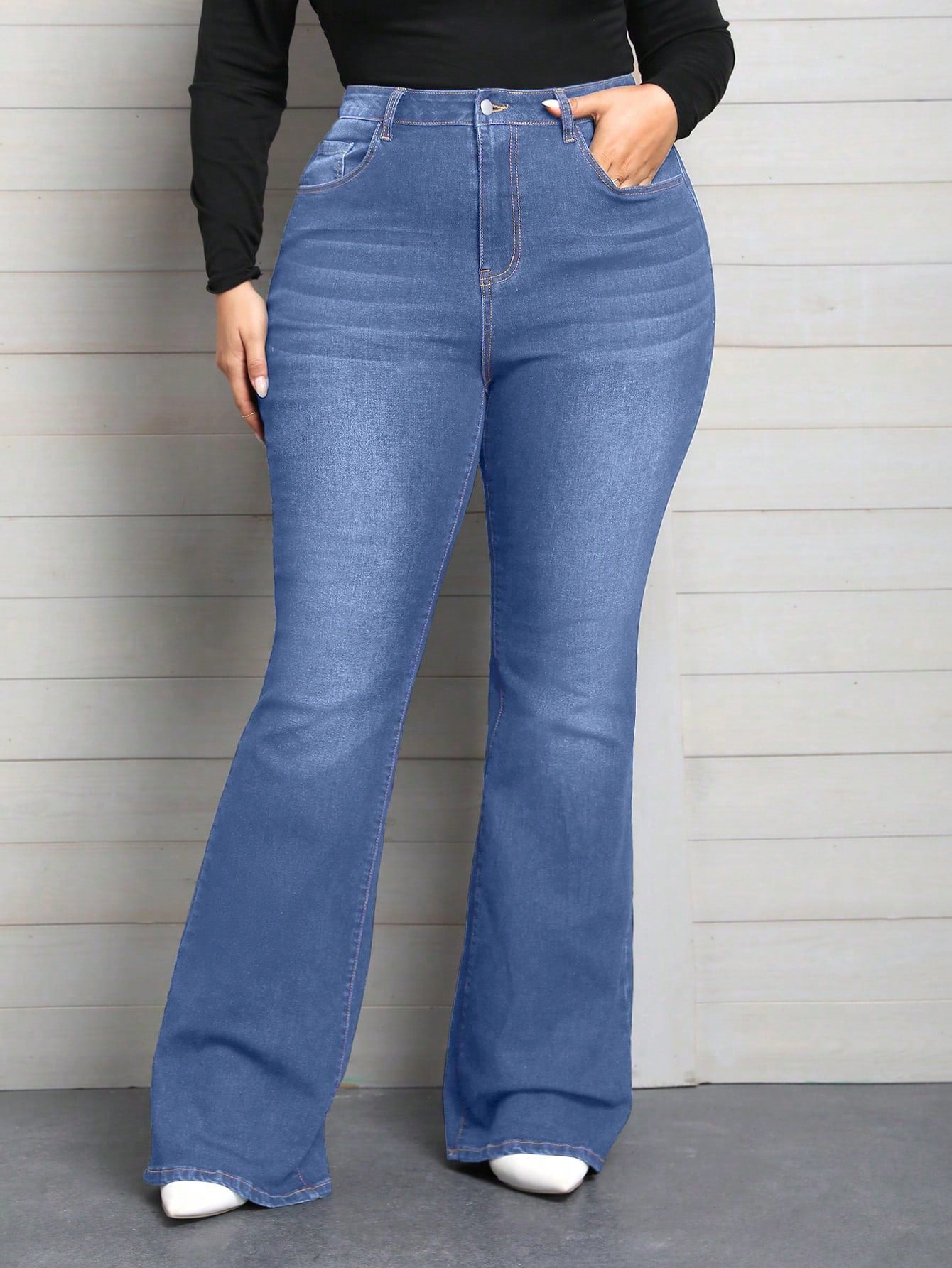 Plus Size Super Long Slim Fit Stretch Flared Jeans