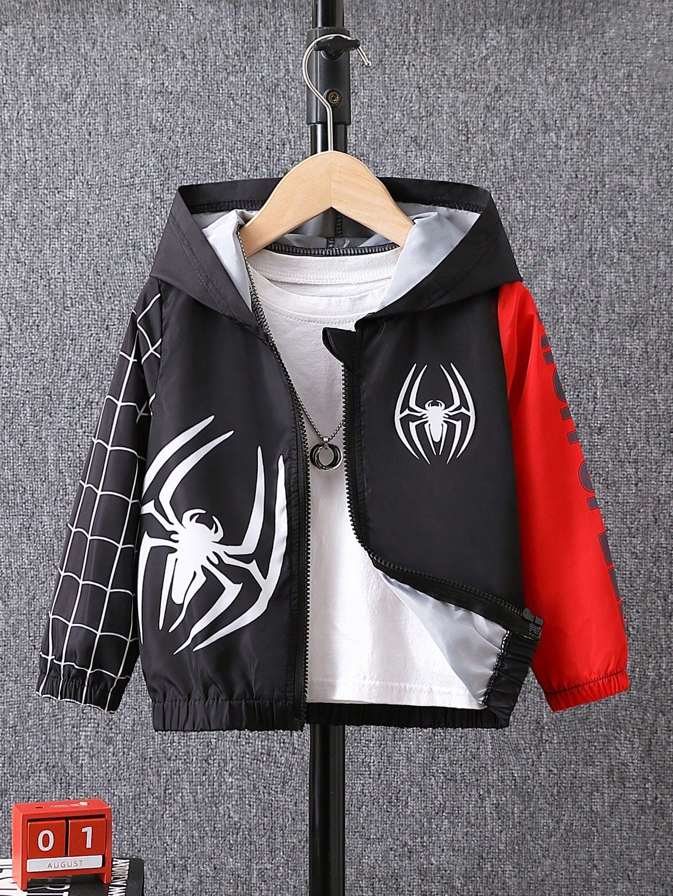 Young Boy Spider Printed Color Block Zip-Up Hooded Jacket