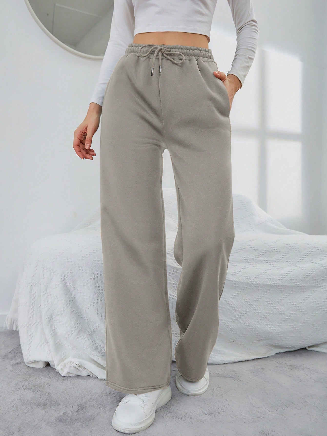 Ladies' Solid Color Drawstring Jogger Pants