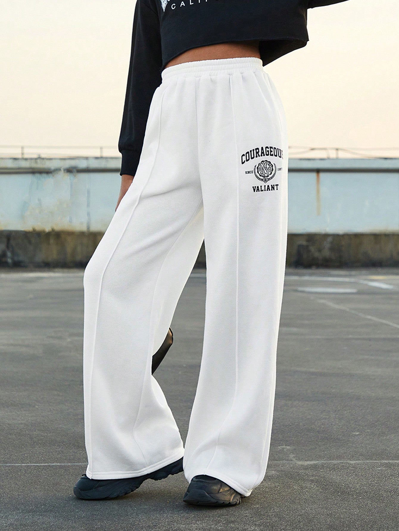 Tween Girl Letter Printed Straight-Leg Sweatpants