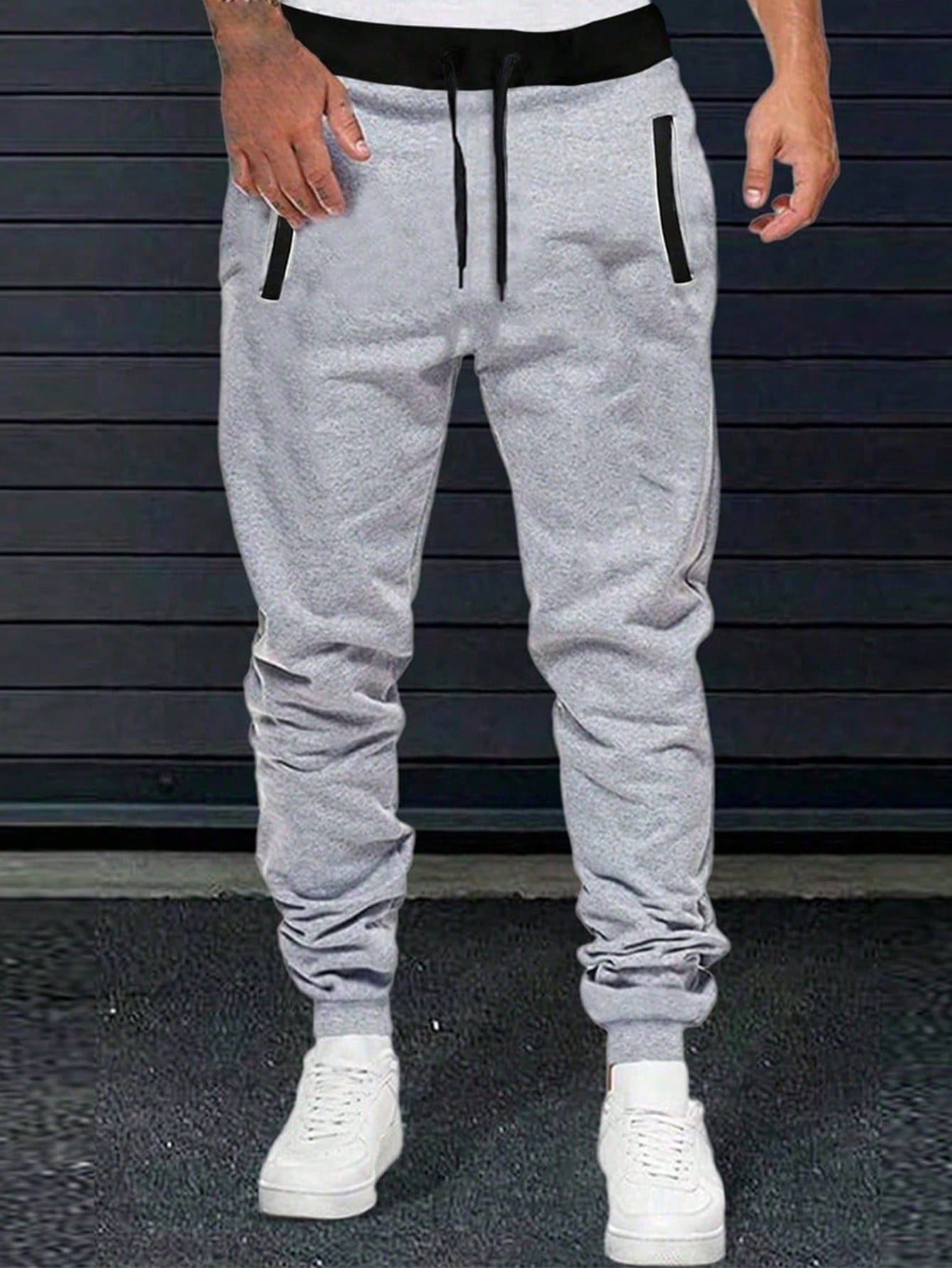 Men Contrast Binding Drawstring Waist Sweatpants