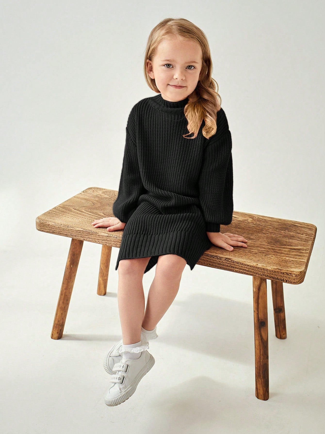 Little Girls' Simple Round Neck Long Sleeve Knit Sweater Dress