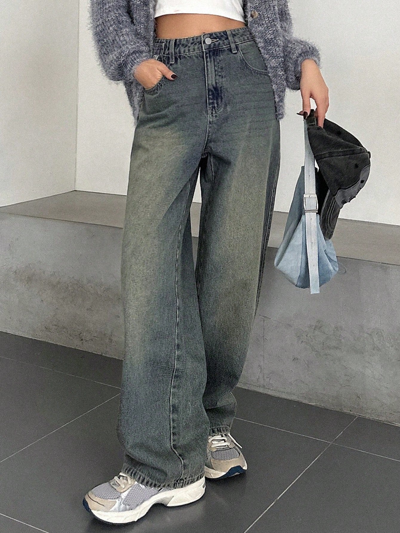 Casual Straight Leg Jeans With Washing Effect