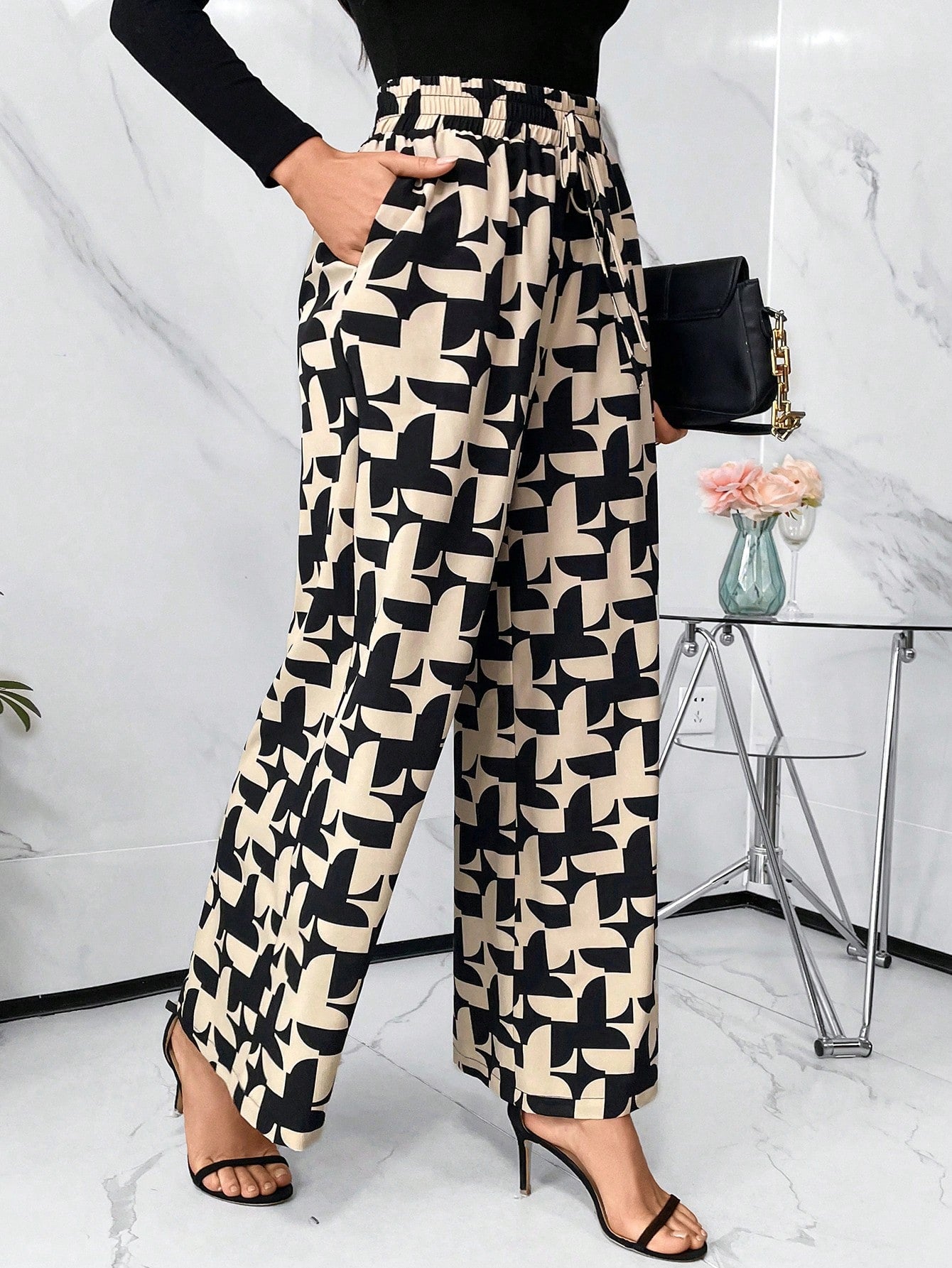 Allover Print Slant Pocket Wide Leg Pants