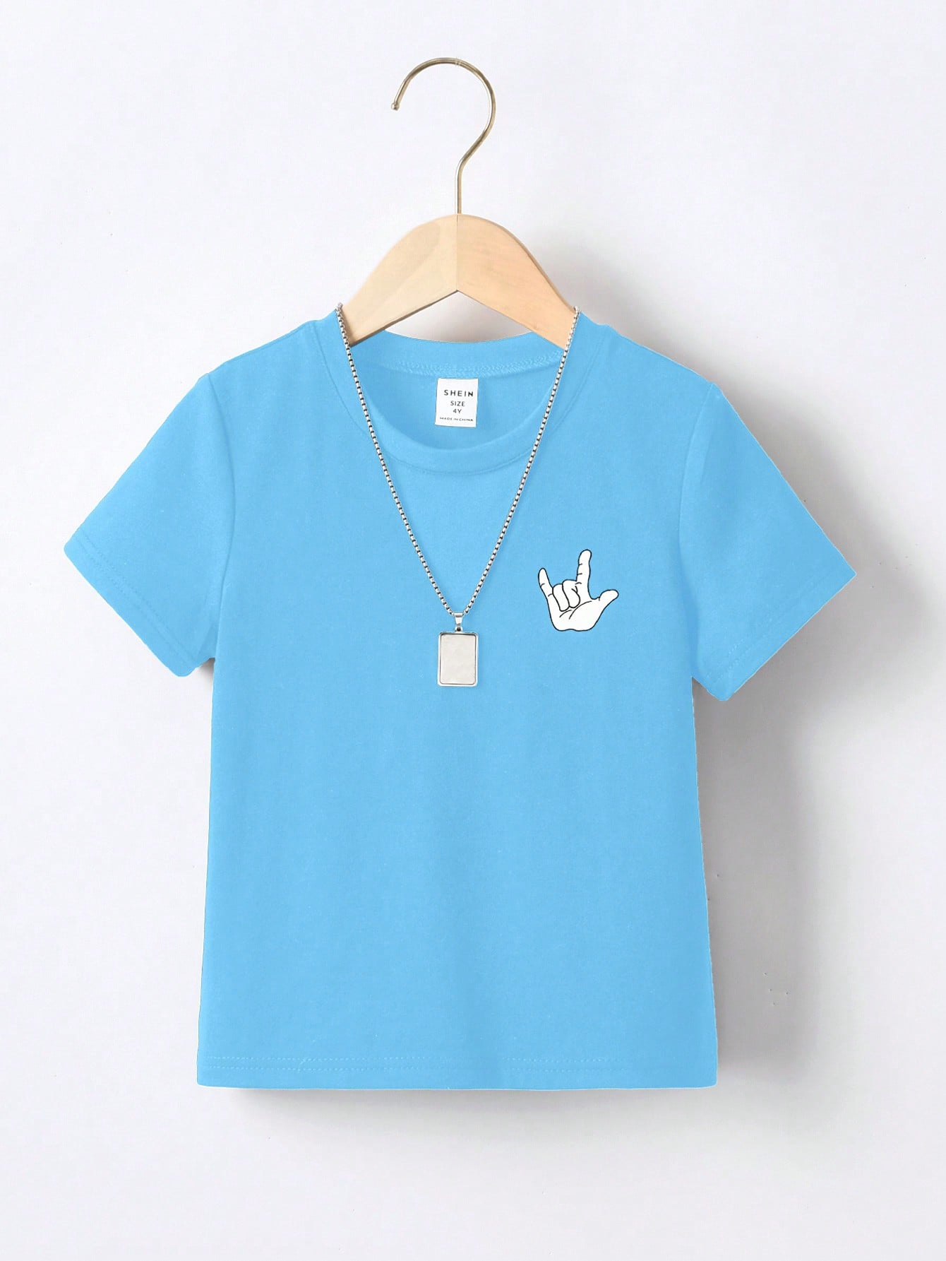 Young Boy Gesture Print Tee Without Necklace