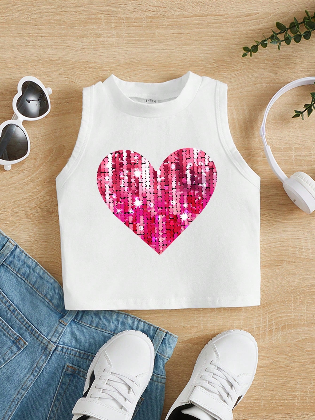 Young Girls' Casual Love Heart Pattern Sleeveless Tank Top Suitable For Summer