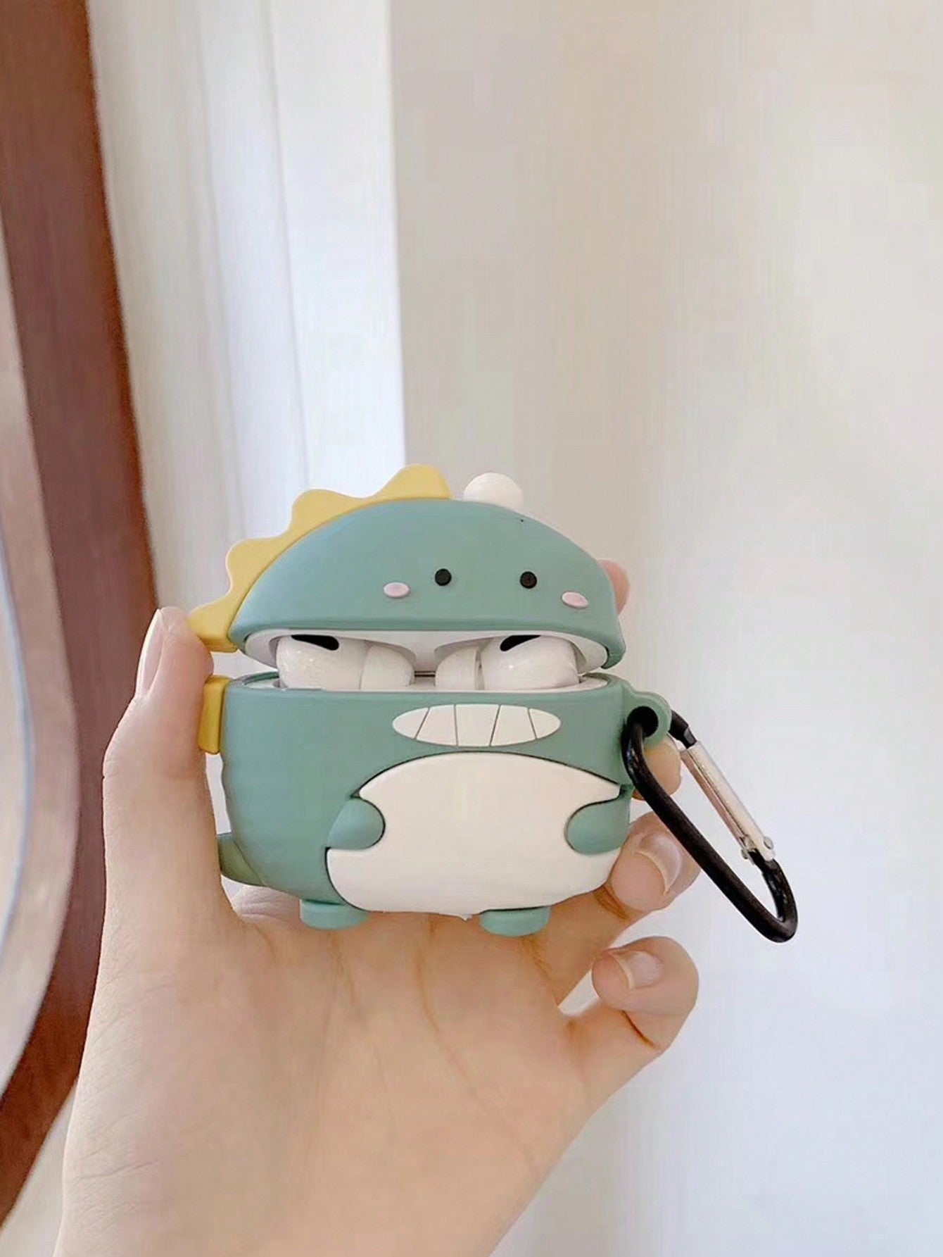 1pc Cute Green Cartoon Little Dinosaur Shape 3d Silicone Airpods Case, Compatible With Airpods 1/2/Pro/Pro2, Shockproof And Scratch-Resistant, Protecting The Airpods Charging Box, Suitable For Students, Girls