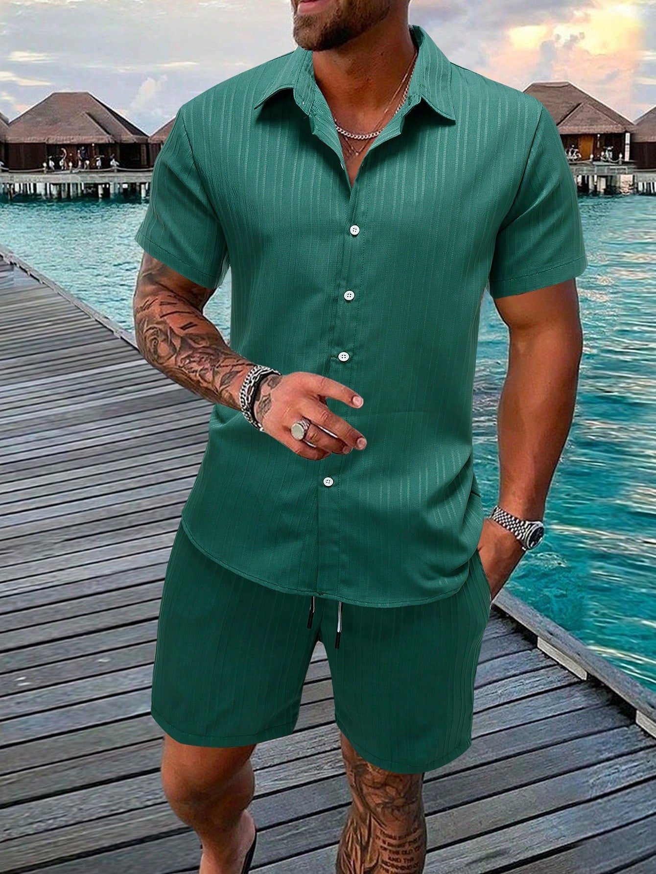 Men Solid Shirt & Drawstring Waist Shorts