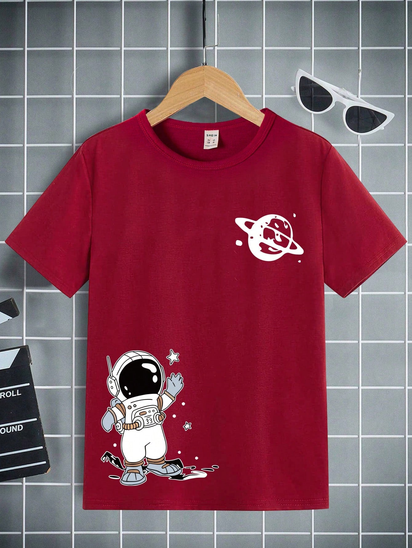 1pc Tween Boys' Astronaut Cartoon Printed Basic Short Sleeve Round Neck T-Shirt