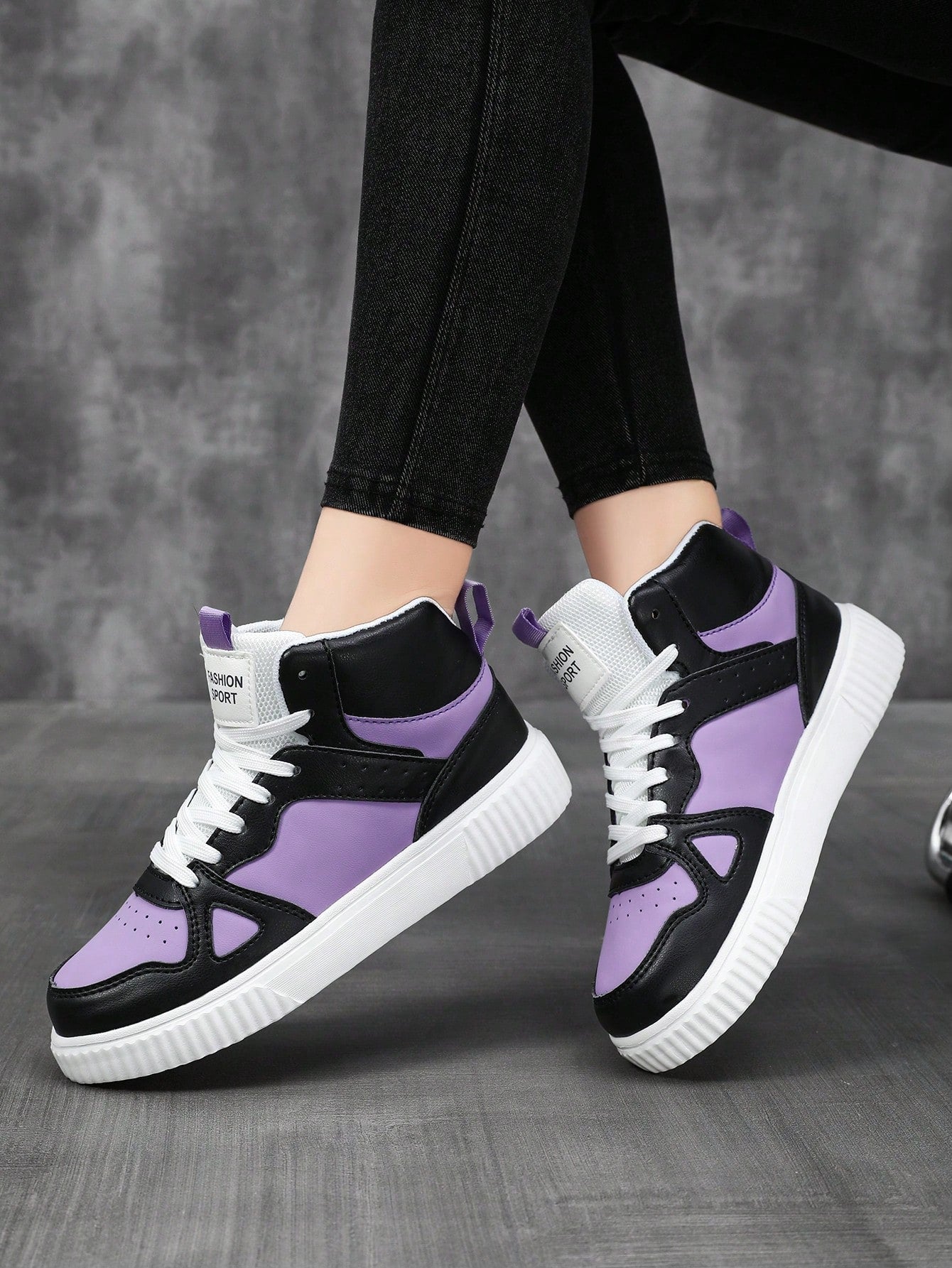 Women's New Casual Color-Blocked Front Lace-Up Fashionable Versatile High-Top Shoes Sneakers Sneakers