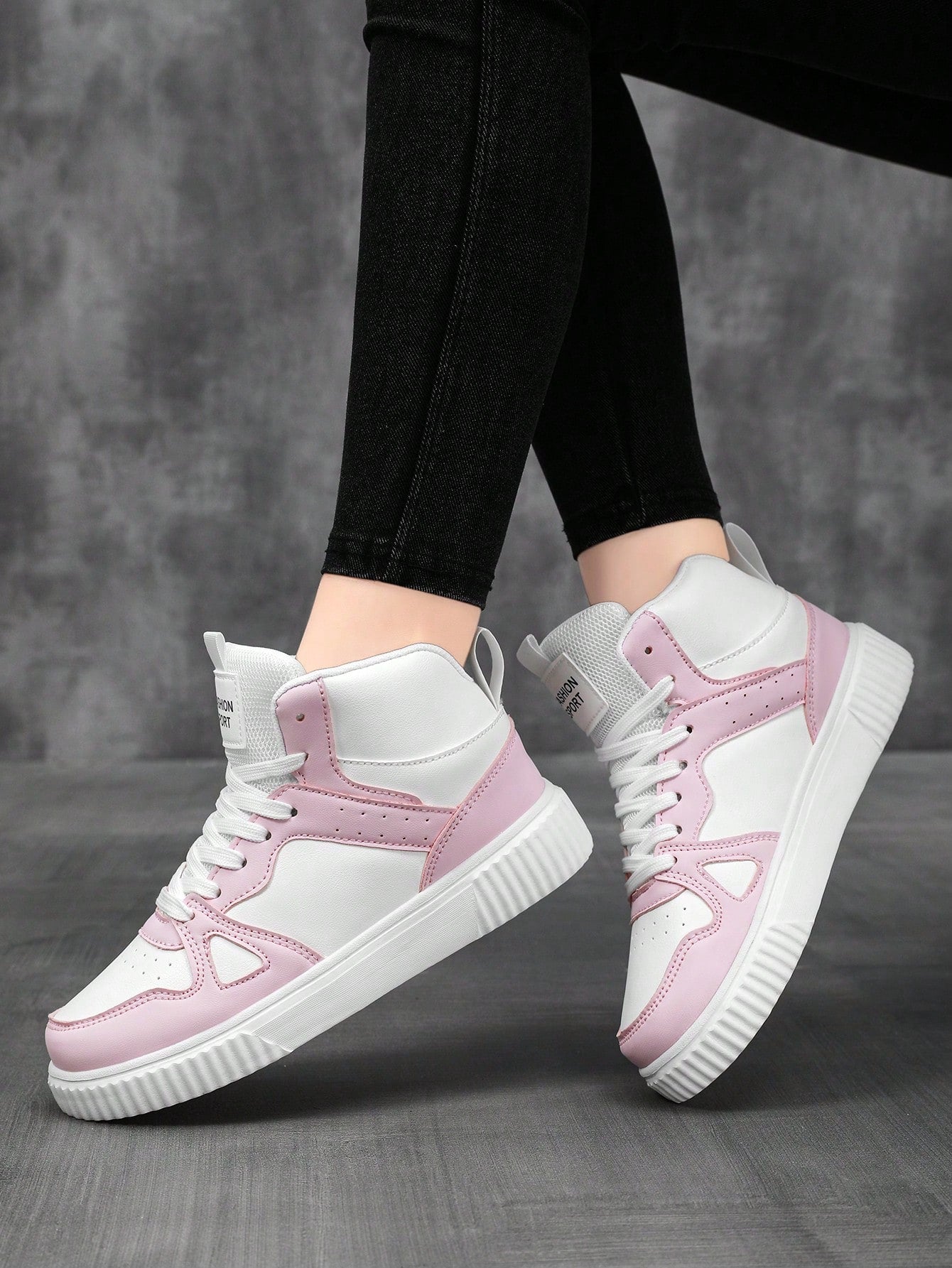 Women's New Casual Color-Blocked Front Lace-Up Fashionable Versatile High-Top Shoes Sneakers Sneakers