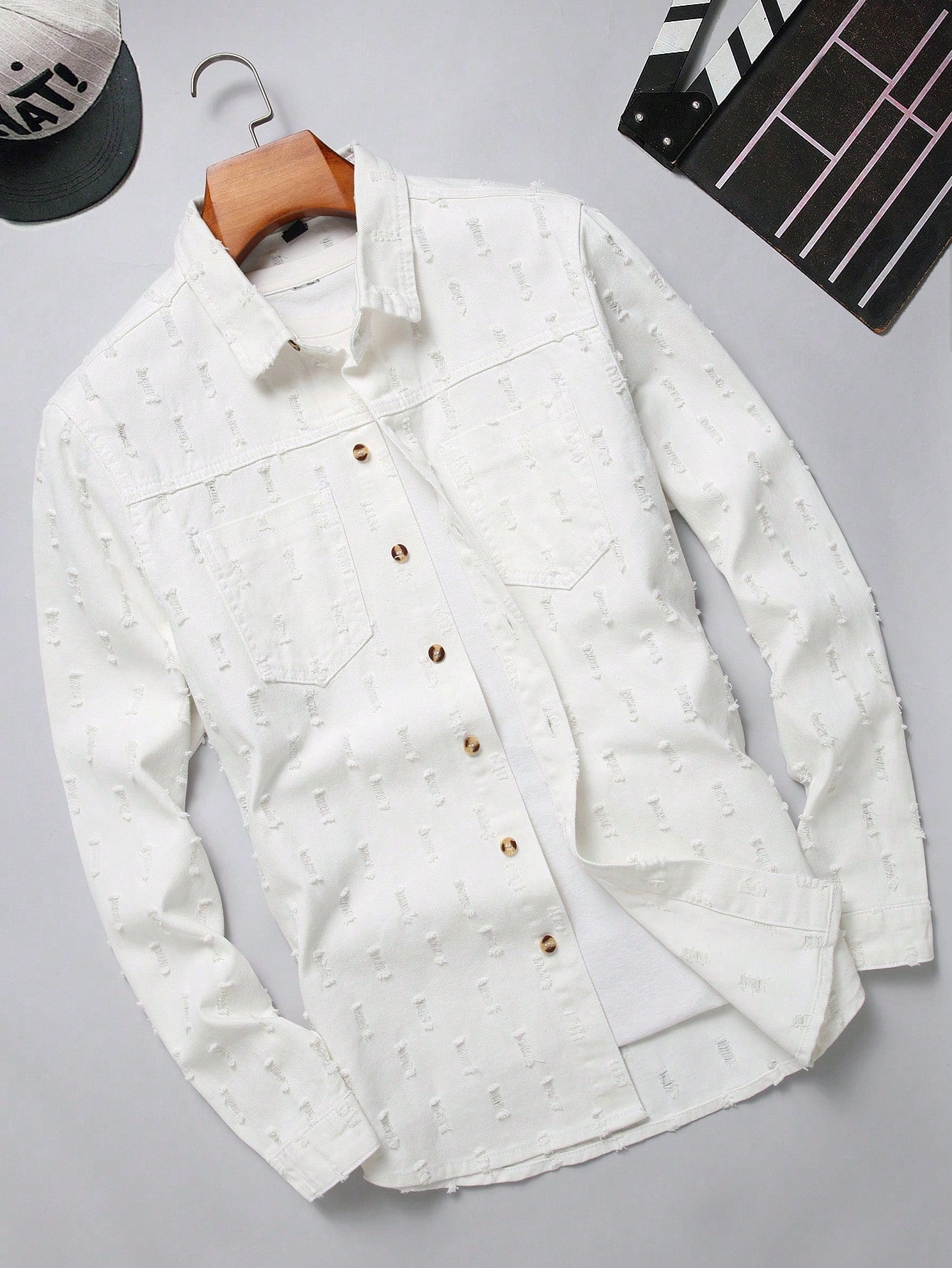 Men Solid Pocket Patched Denim Shirt Without Tee