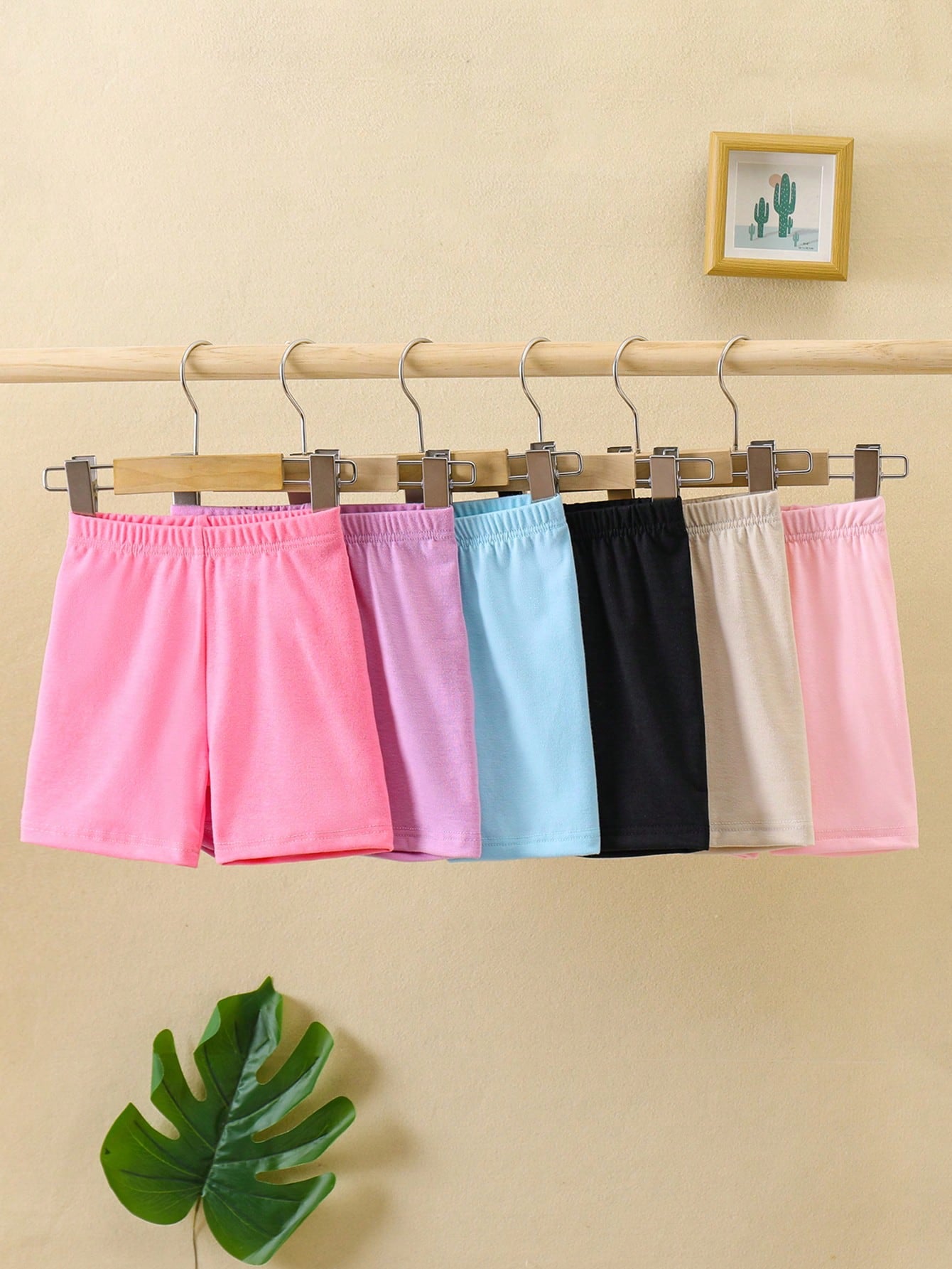 Young Girl Solid Color Casual Shorts, 6pcs/Pack, For Summer Outdoor Activities