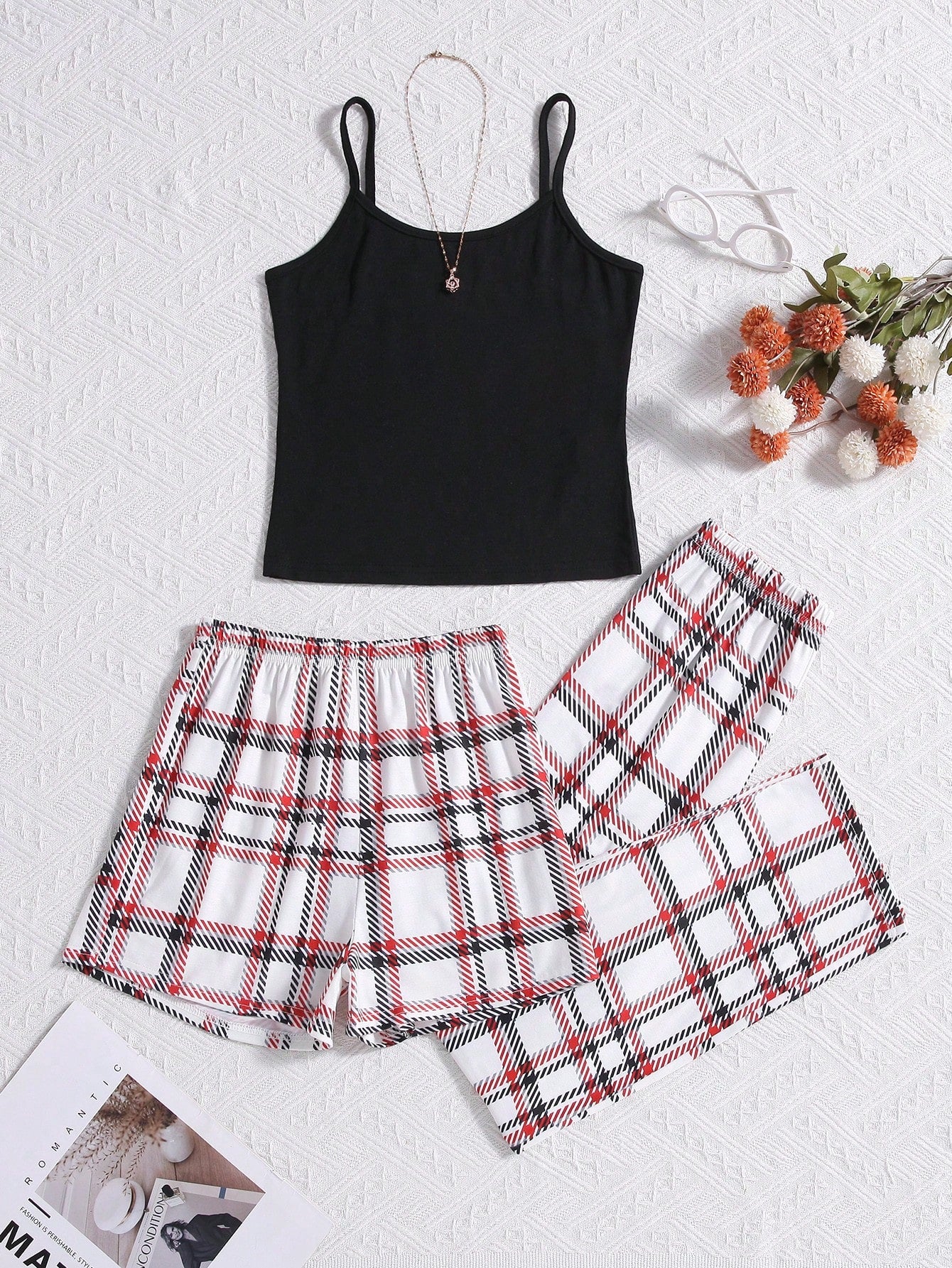 Tween Girls' Daily Knitted Solid Color Cami Top With Plaid Pants And Shorts 3pcs Outfits