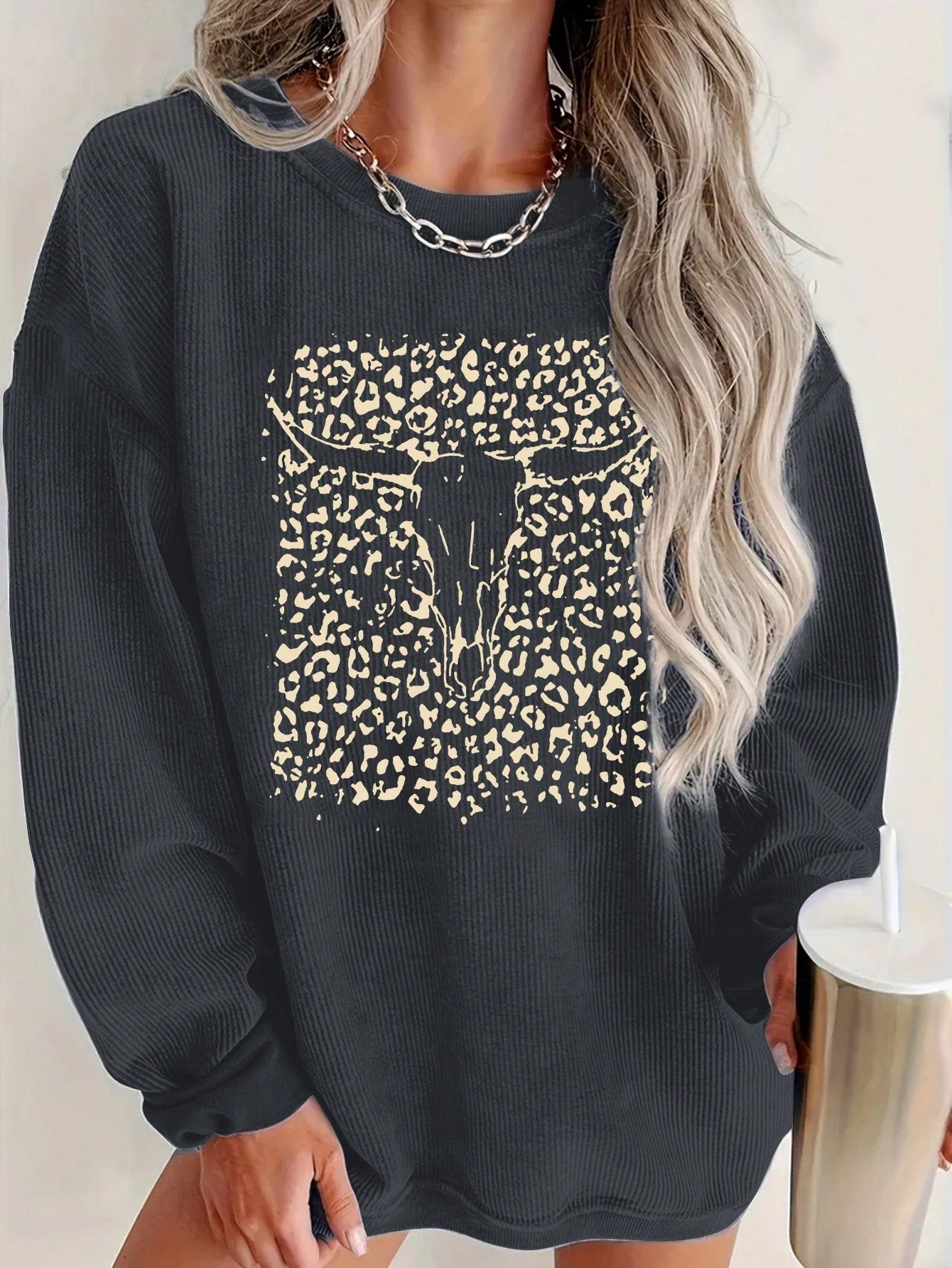 Women's Leopard Print Star Pattern Drop Shoulder Loose Casual Sweatshirt