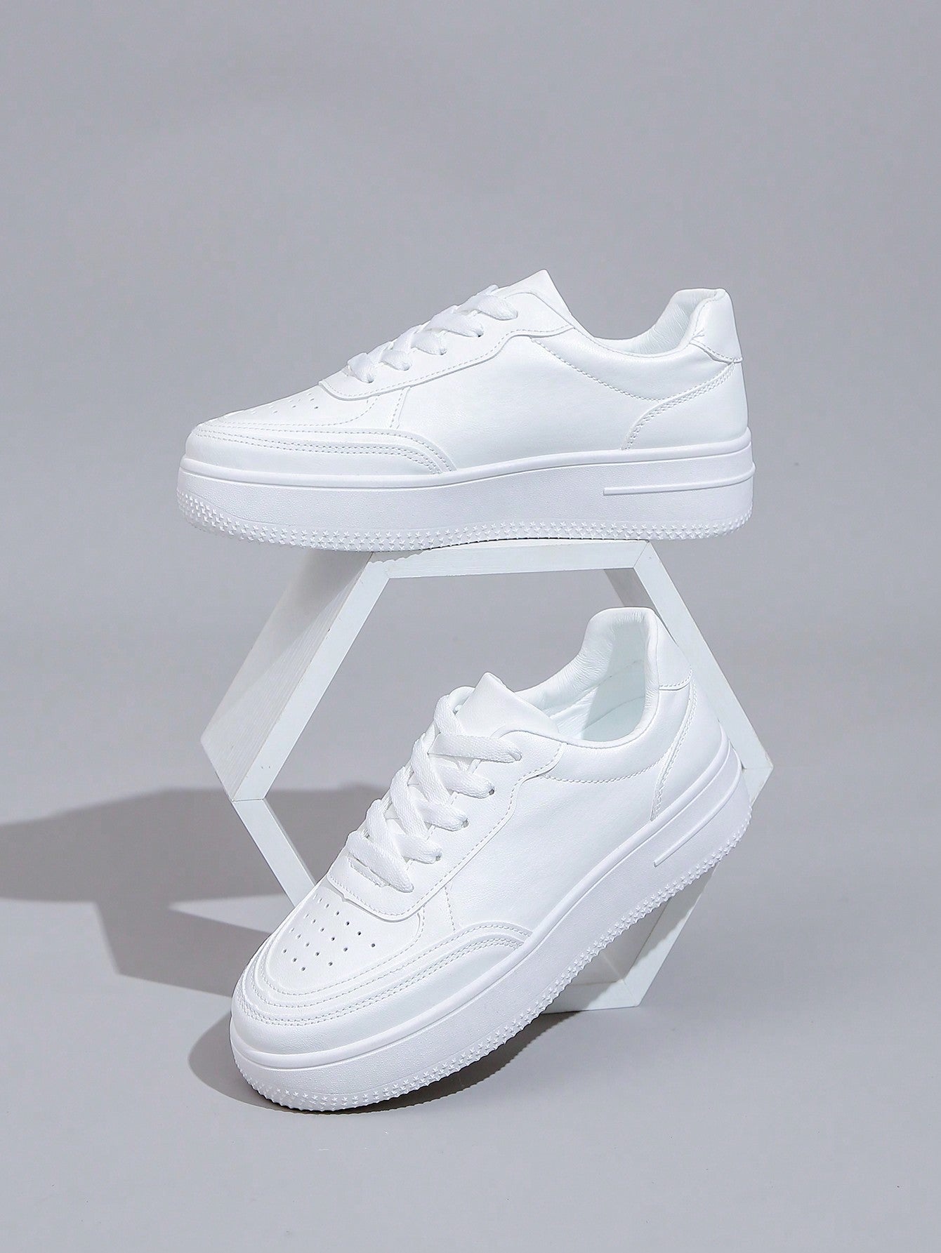 Spring Autumn Fashionable Thick Sole Increased Height Sneakers For Teenagers, White Skateboard Shoes