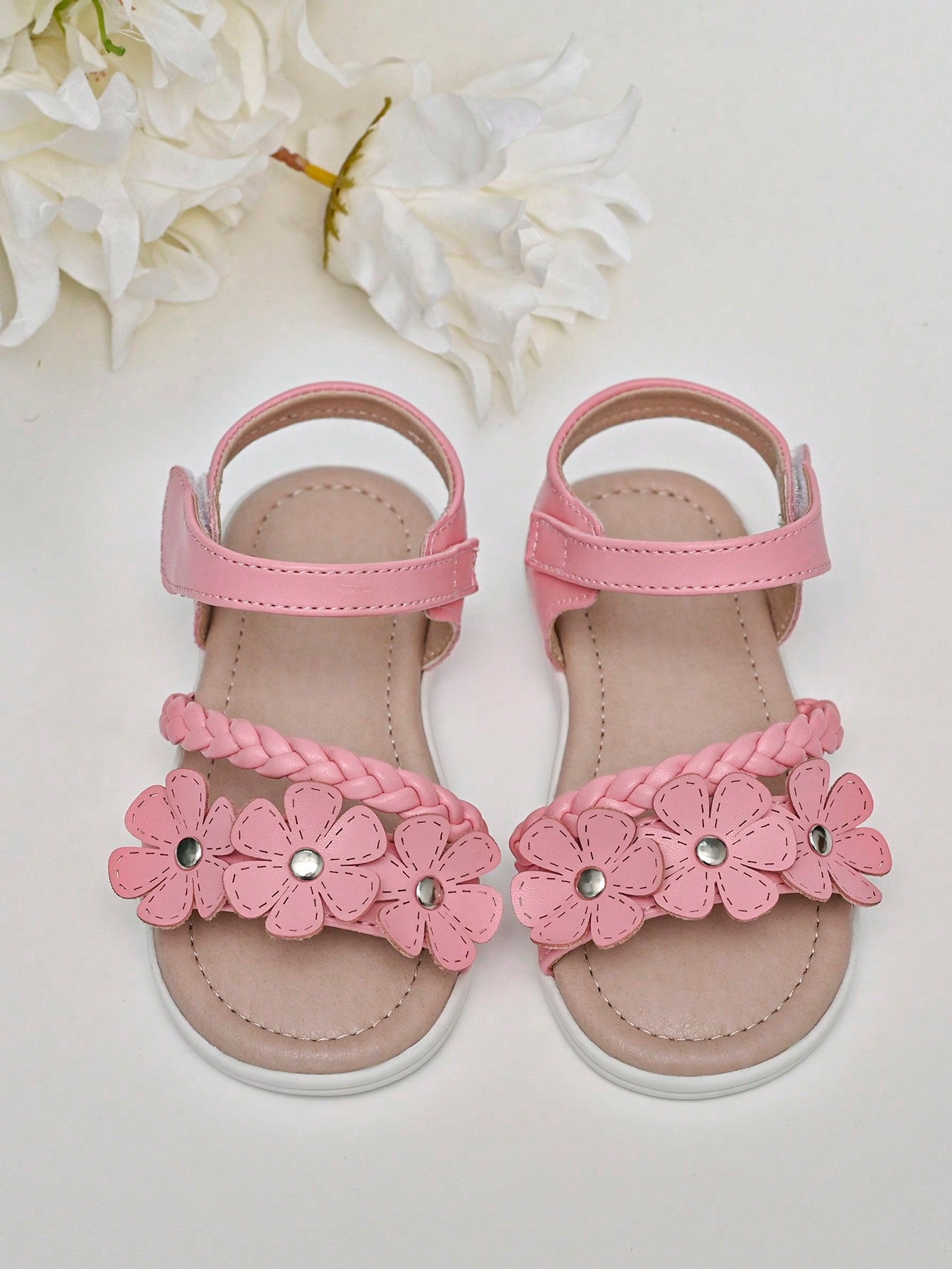 Comfortable And Versatile Woven Flat Sandals With Flowers For Middle-Aged And Older Girls