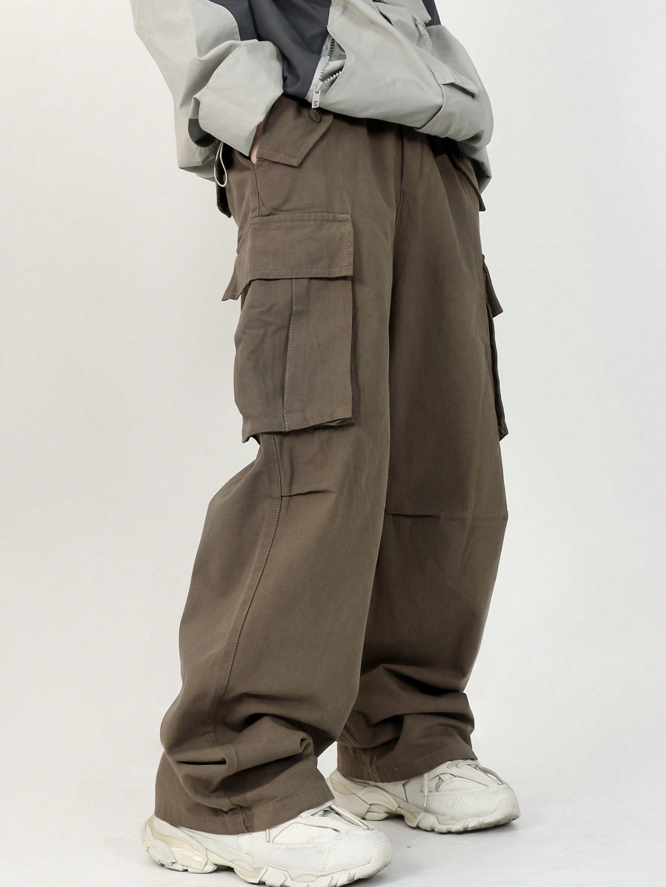 Loose Fit Men's Cargo Pants With Flap Pockets, Side Drawstring Waist