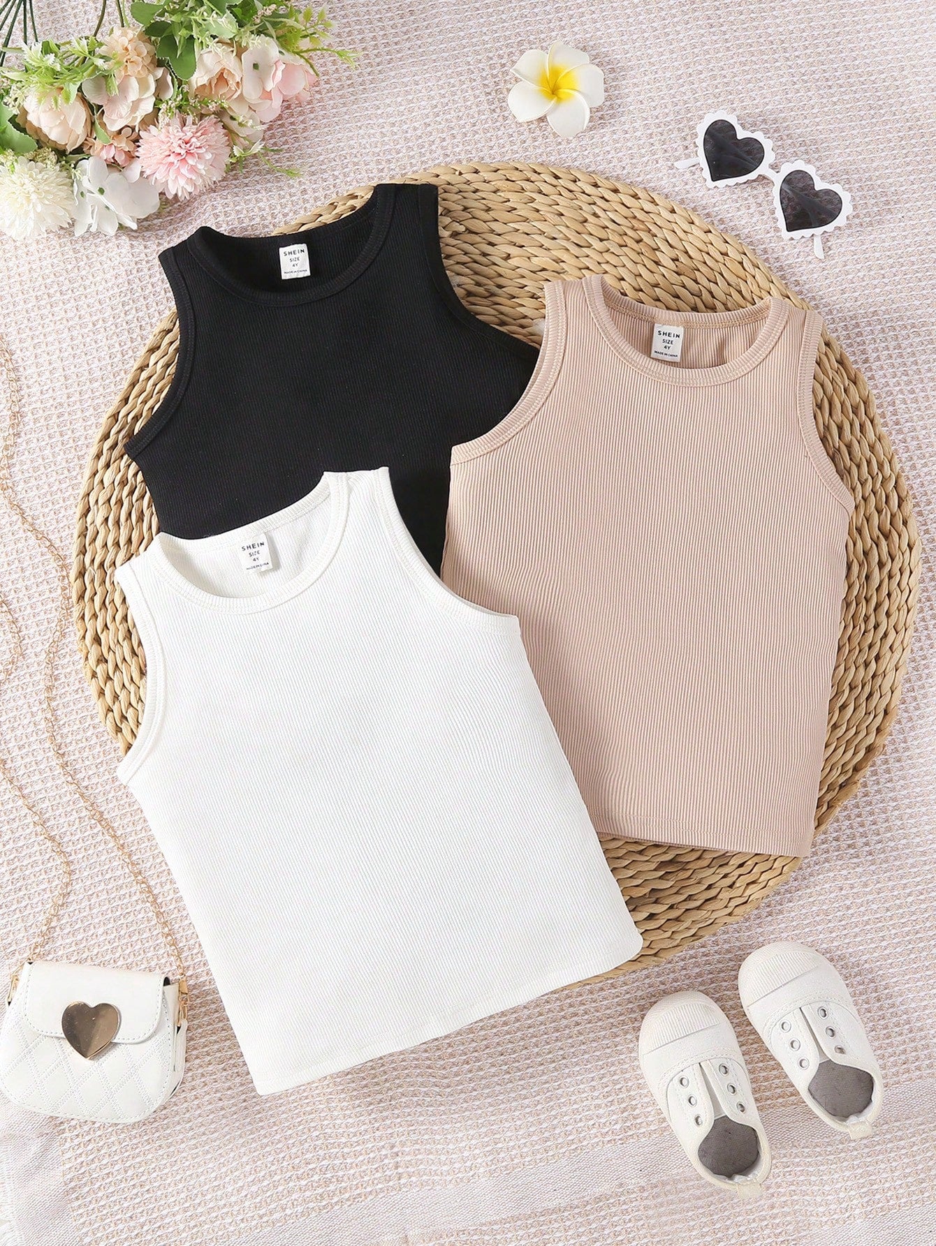 3pcs Young Girls' Fashionable Black White 3-Color Stretchy Camisole, Suitable For Daily Wear And Vacation In Summer, Can Be Worn As Outwear Or Innerwear