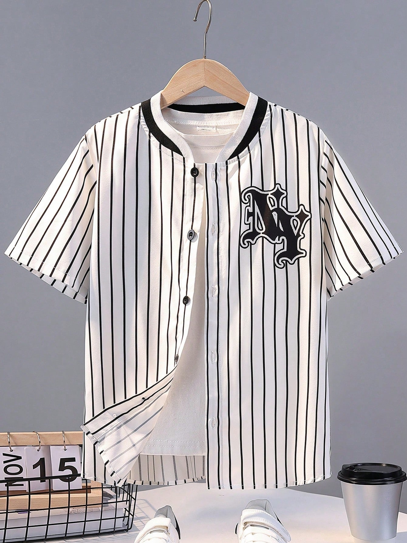 Tween Boys' Loose Sporty Striped Letter Pattern Short-Sleeved Shirt