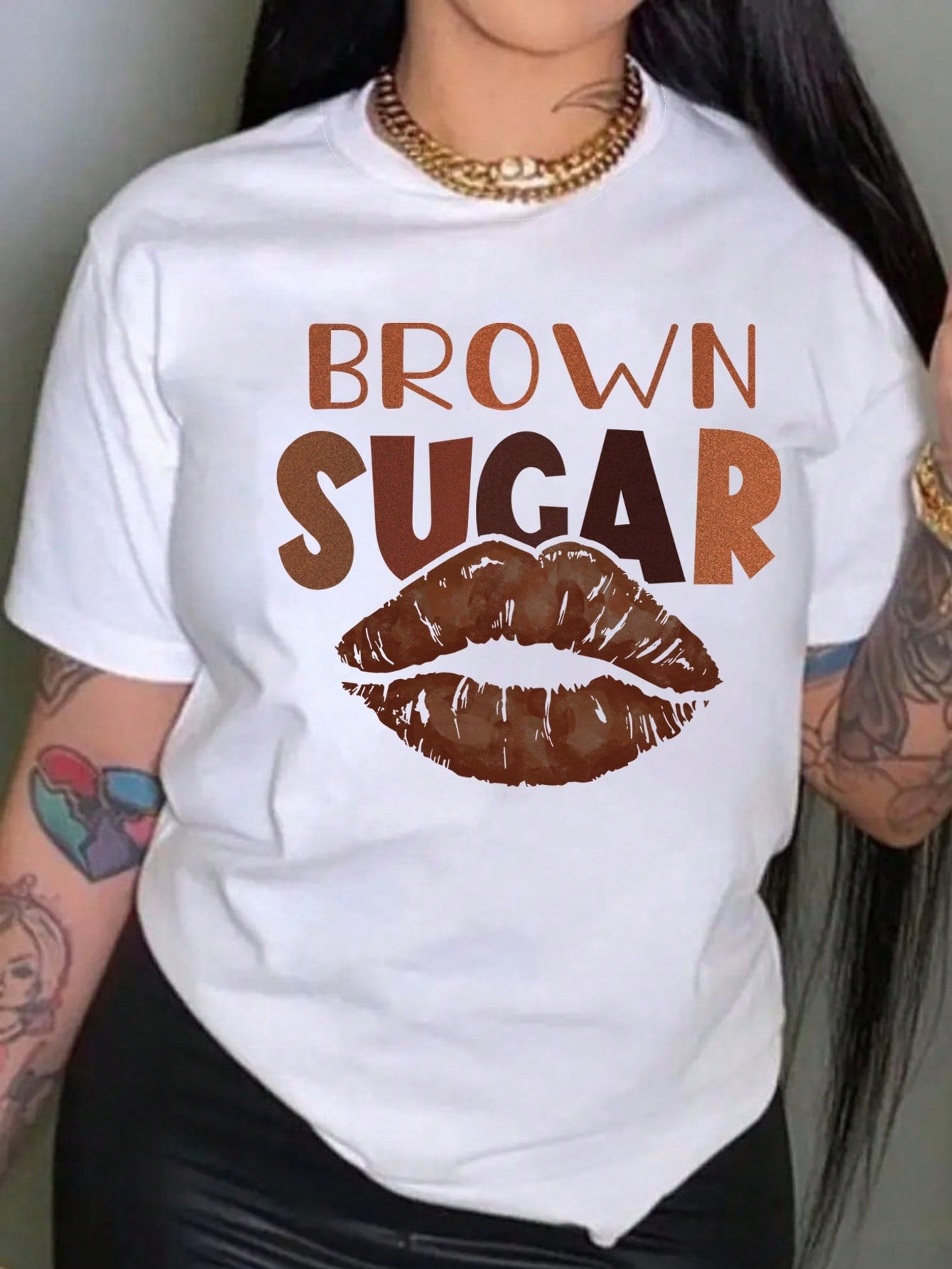 Plus Size Women's Lips Print Short Sleeve T-Shirt, BROWN SUGAR