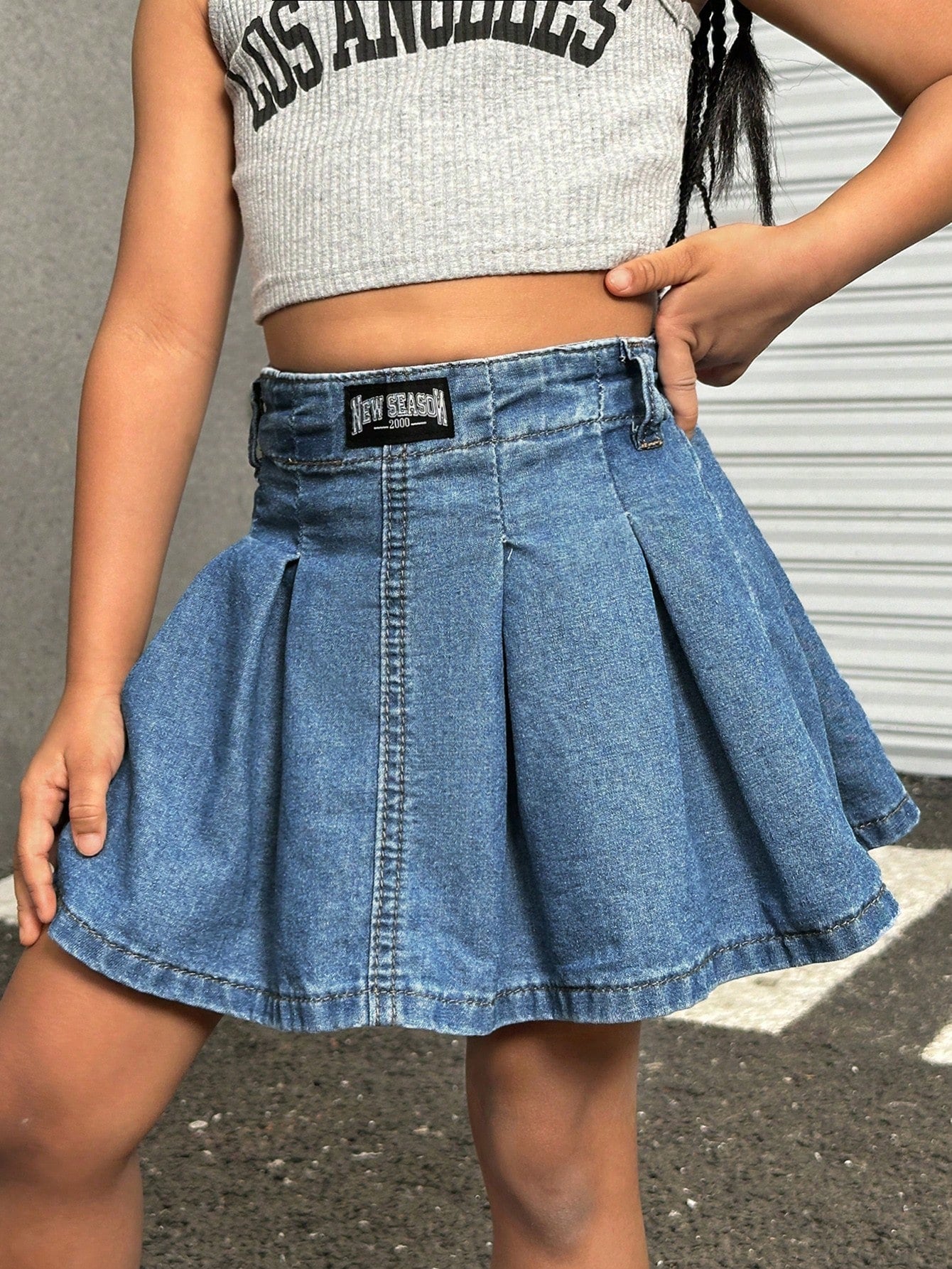 Young Girl Regular Mid-Waist Cute Style Denim Pleated Skirt