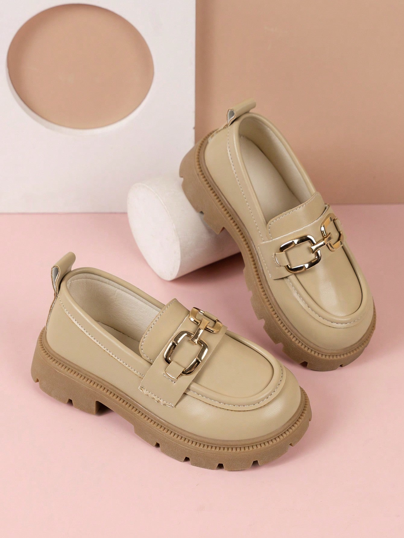 Little Girls' Beige Light Pu Leather Waterproof Flat Shoes, Princess English Style Loafers For All Seasons