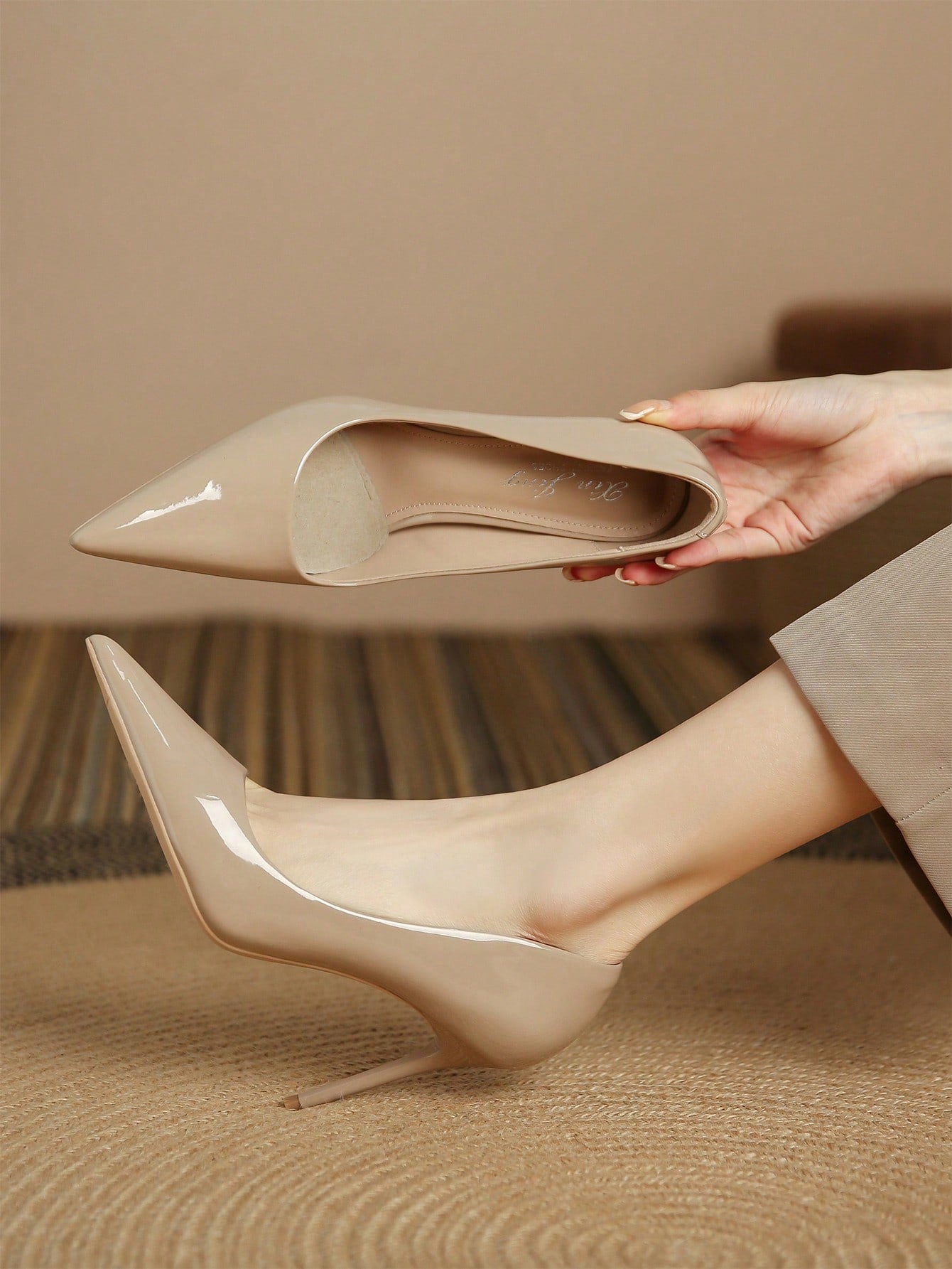 Women Point Toe Stiletto Heeled Pumps Funky Court Pumps