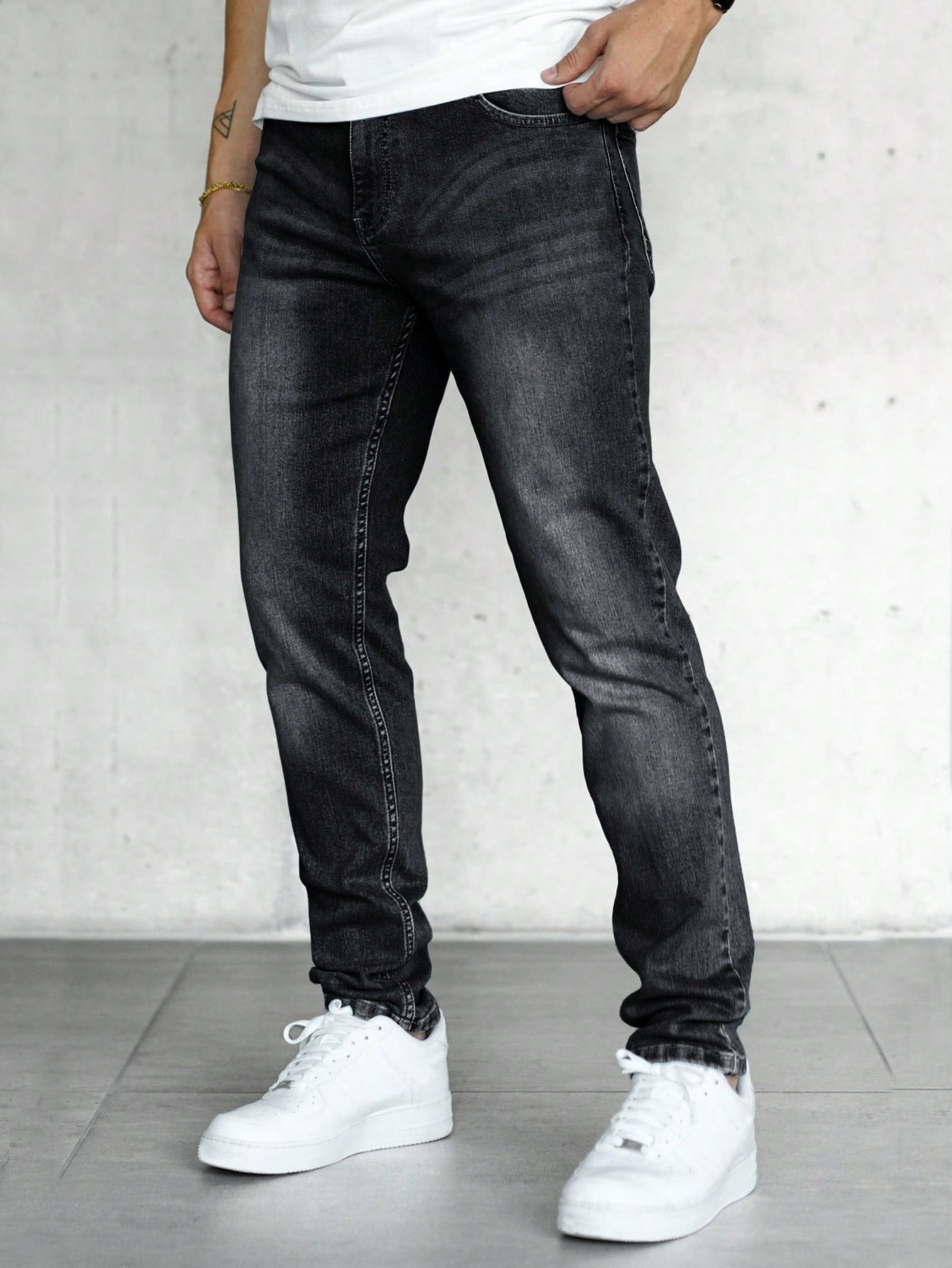 Men Slant Pocket Jeans