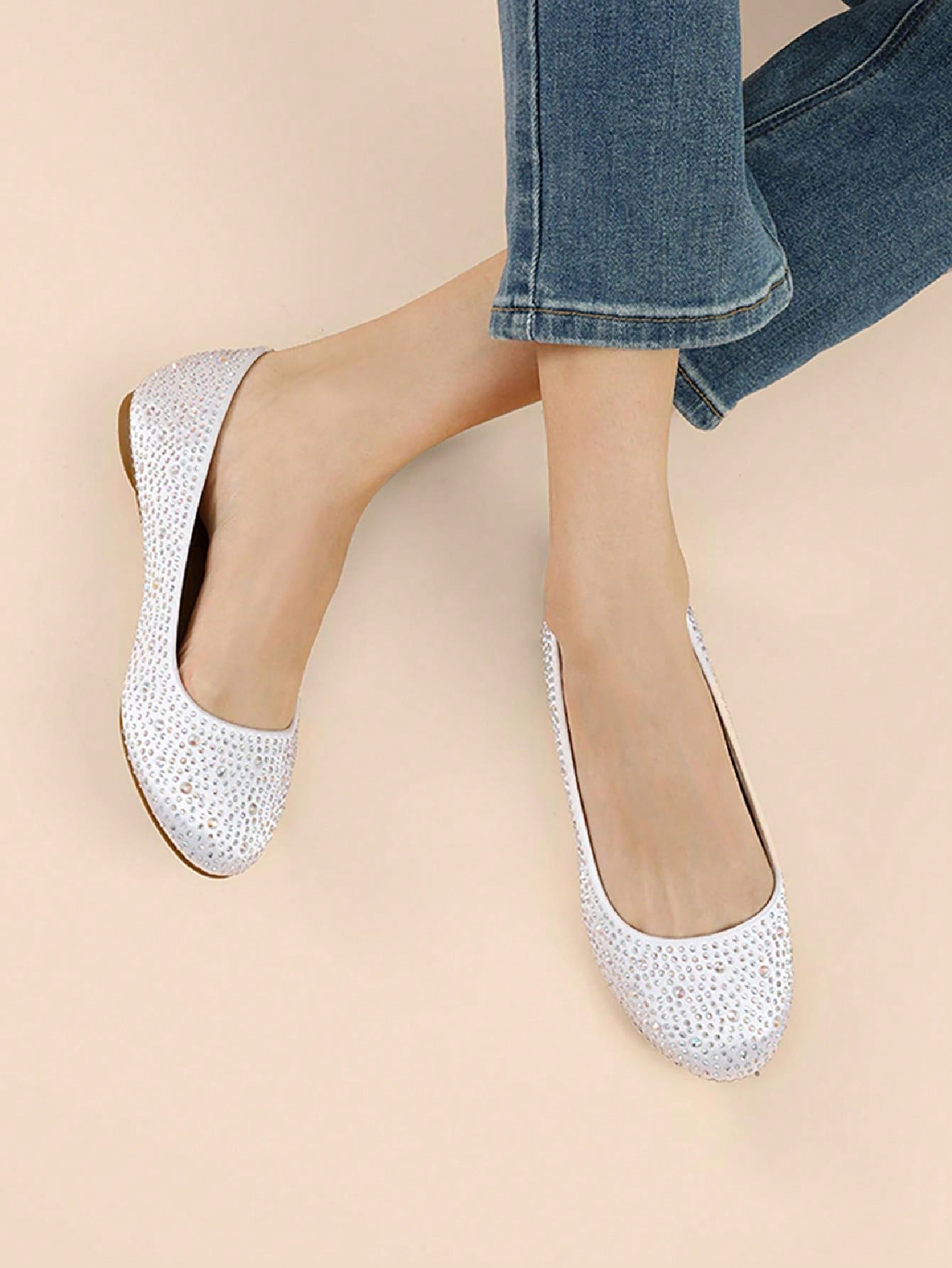 Women's Rhinestone Ballet Flats Shoes Slip-On Elegant Comfortable Round Toe Solid Color