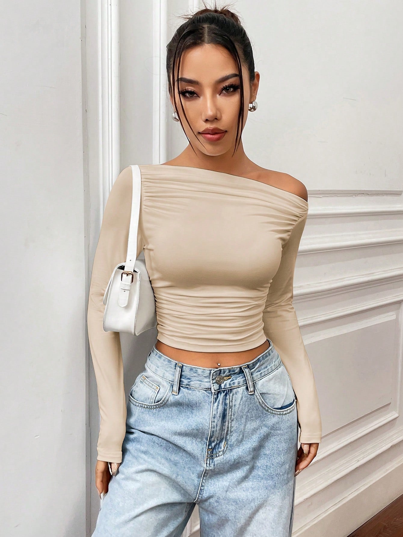 X Mirella Santos Solid Color Uneven Collar Fold Detail Slim Crop Top