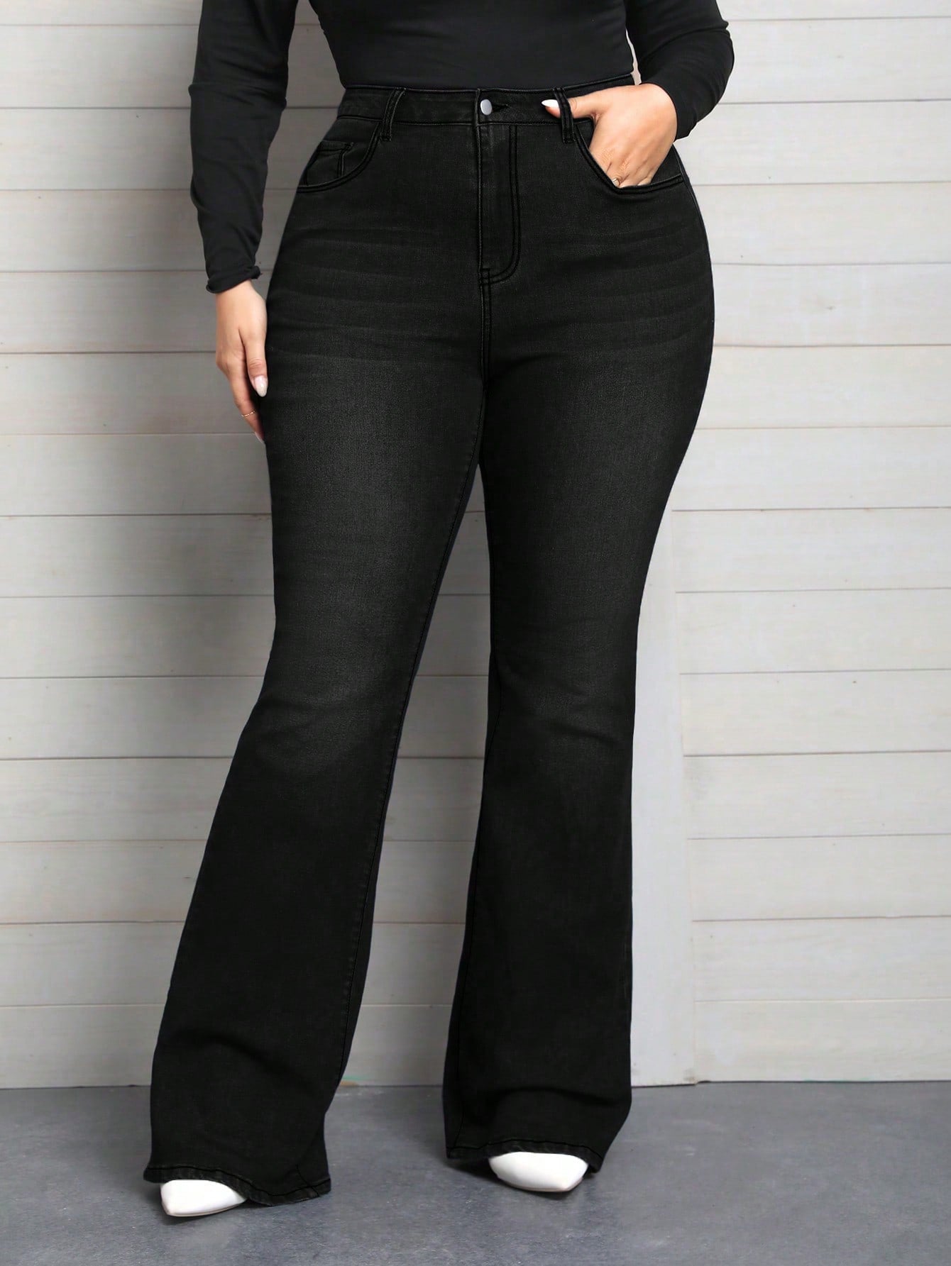 Plus Size Super Long Slim Fit Stretch Flared Jeans