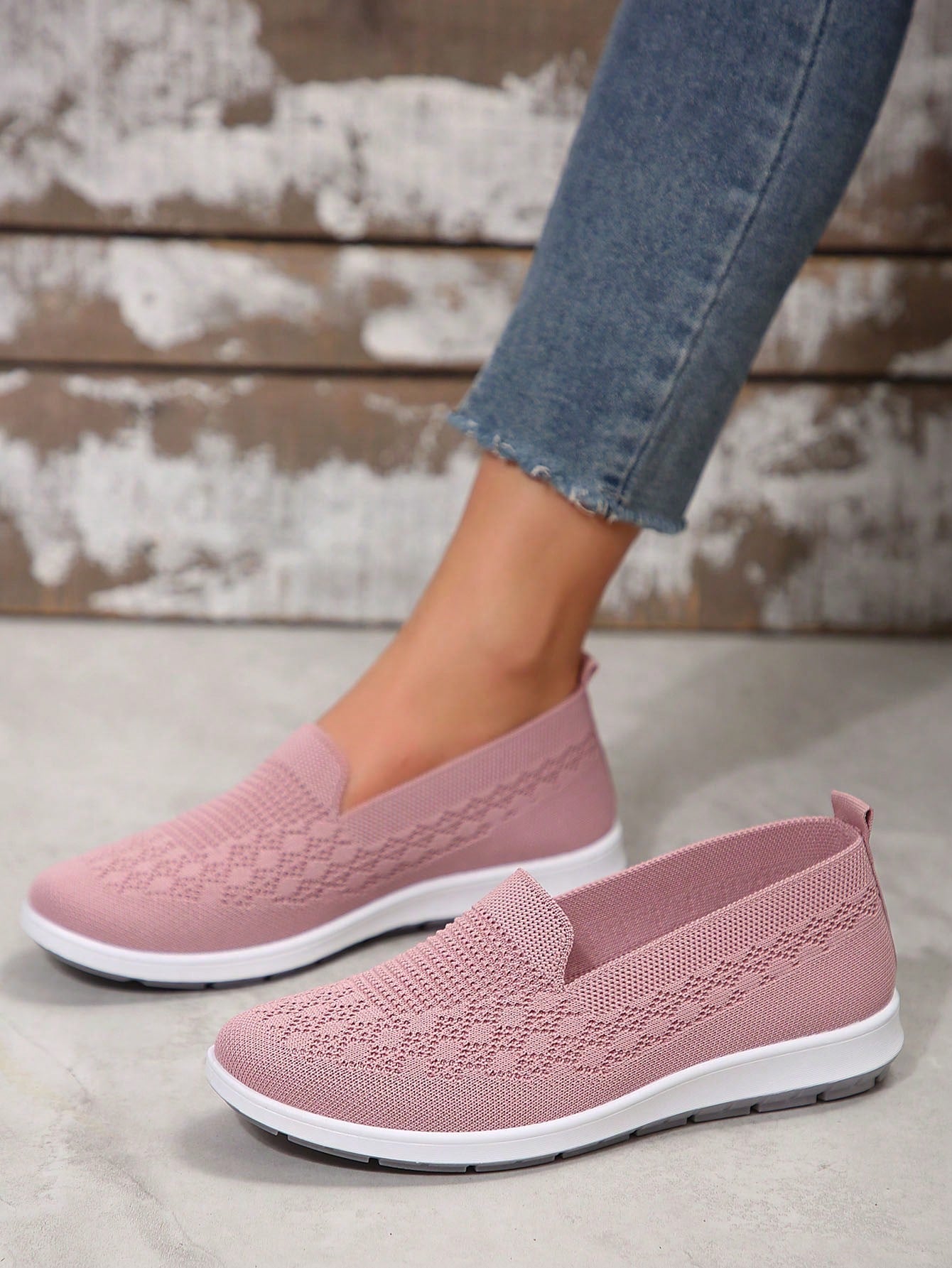 Women's Comfortable Slip-Resistant Breathable Mesh Road Running Shoes, Slip-On-On Light Pink Flat Casual Shoes