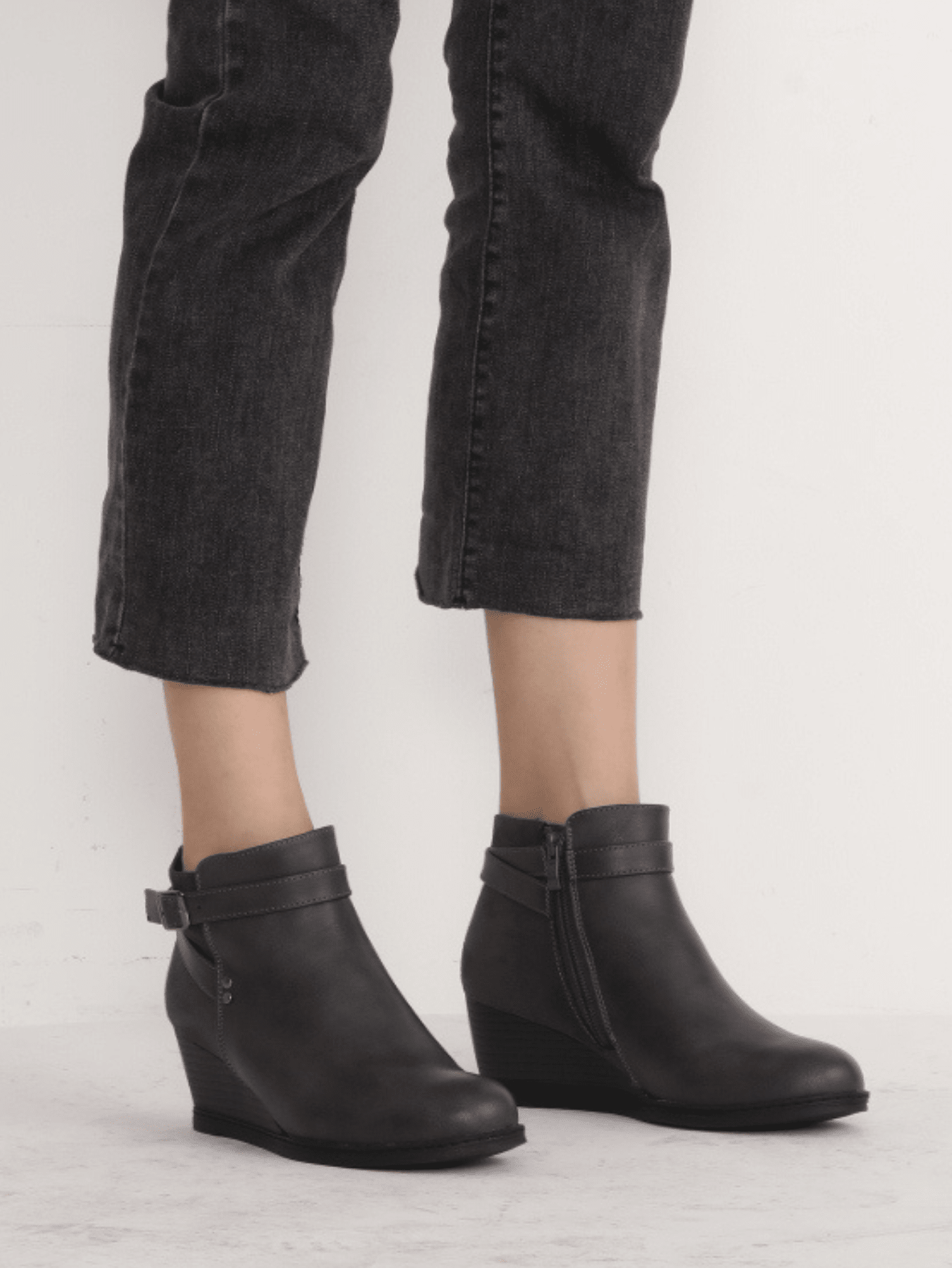 Women's 9636 Wedge Boots | Comfortable Ankle Wedge Booties With Side Zipper