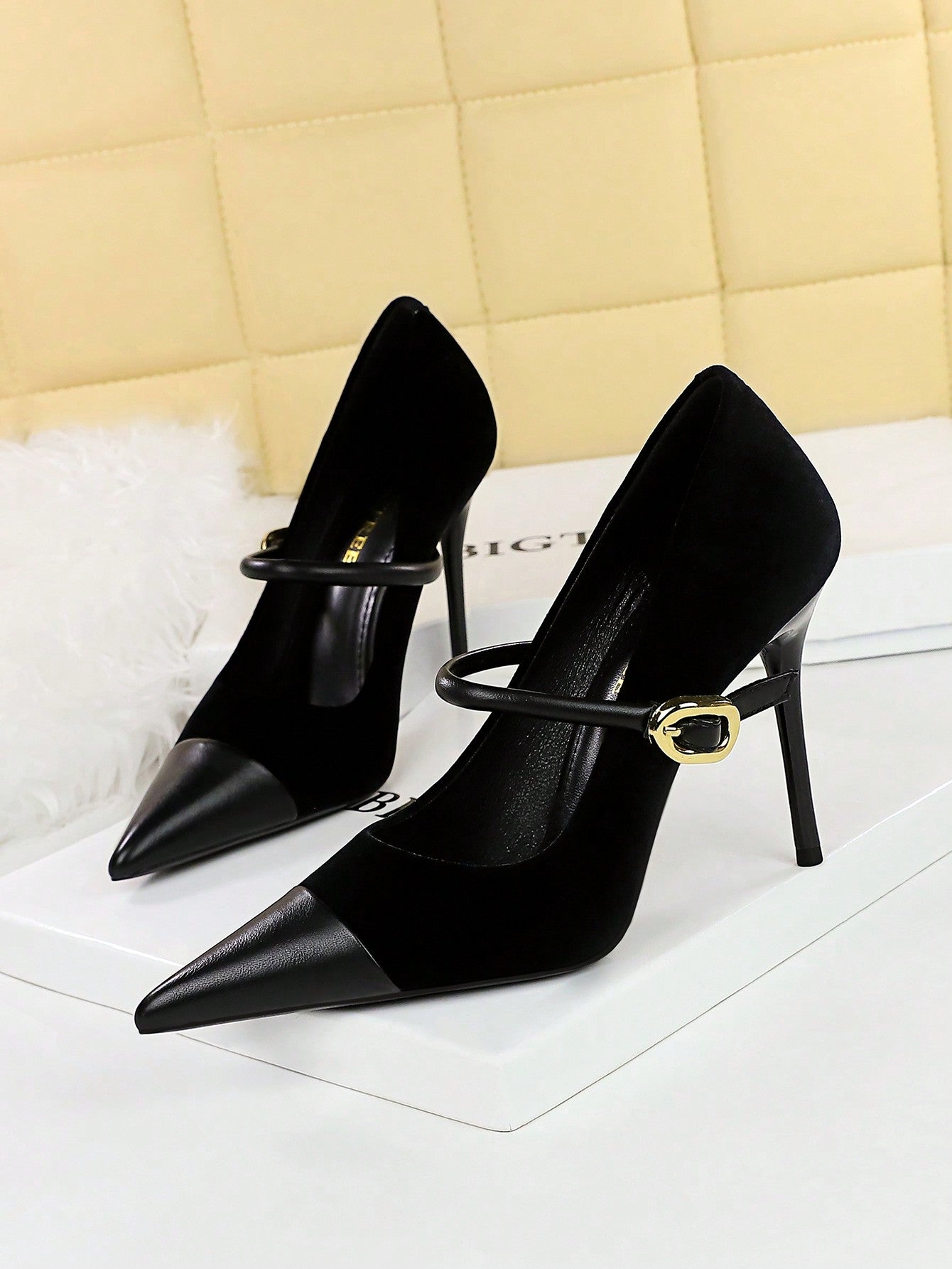 Party High Heels With Fine Heels, Shallow Mouth, Pointed Toe, Suede Patchwork, Thin Metallic Buckle, Shoes