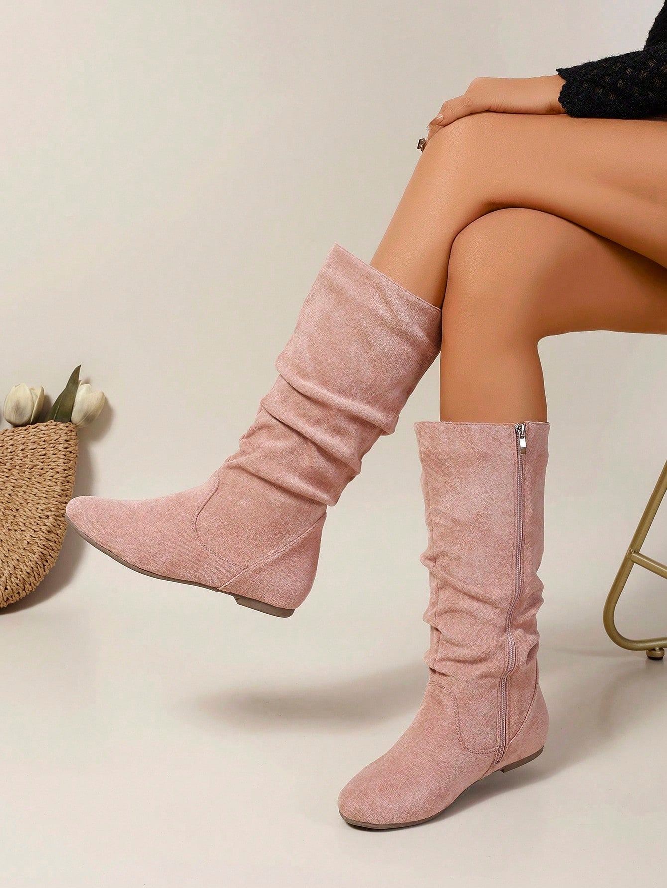 Pink Casual And Comfortable Side Zipper Round Toe Camel Pleated Fashionable Flat Women's Boots