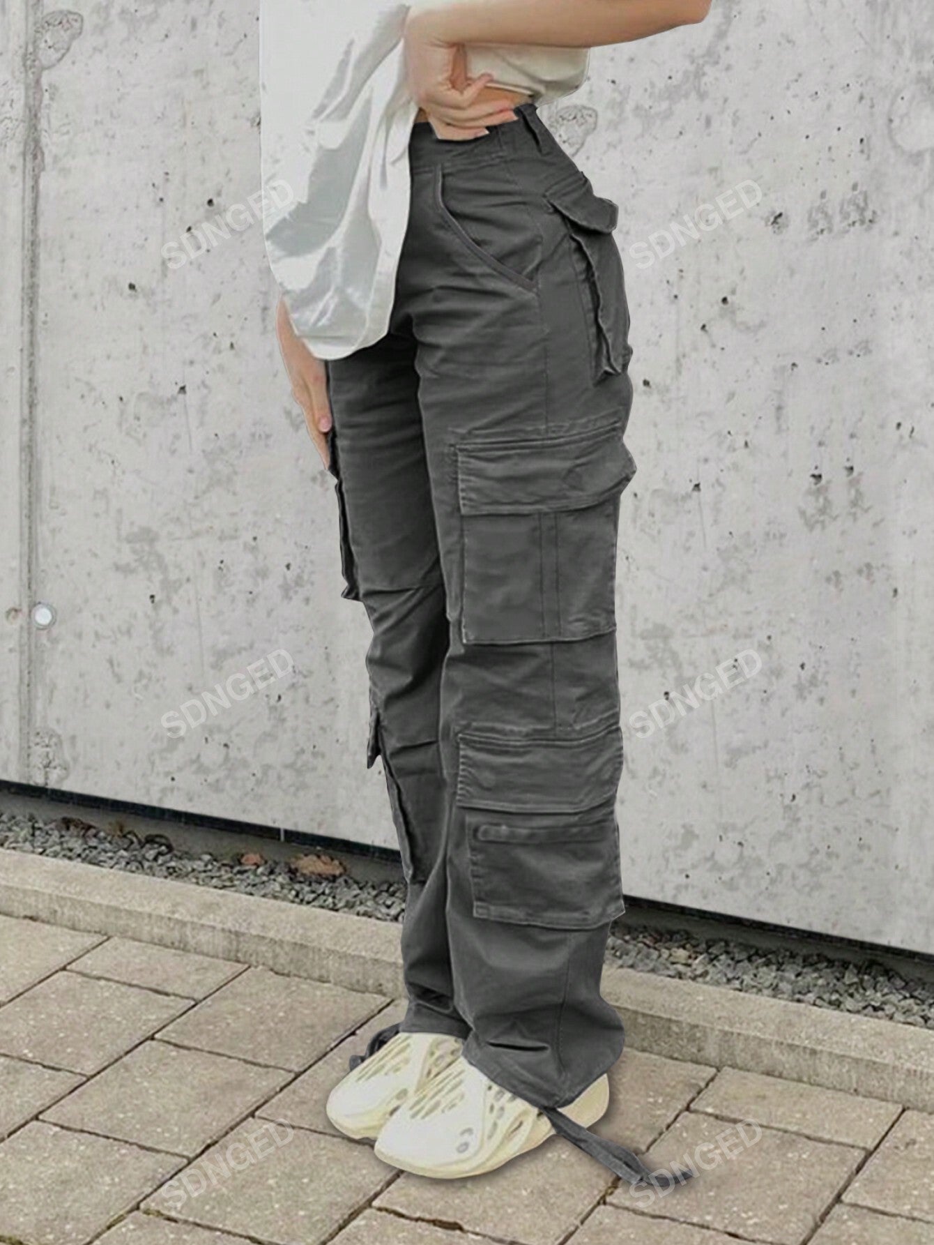 Solid Color Multi-Pocket Cargo Pants