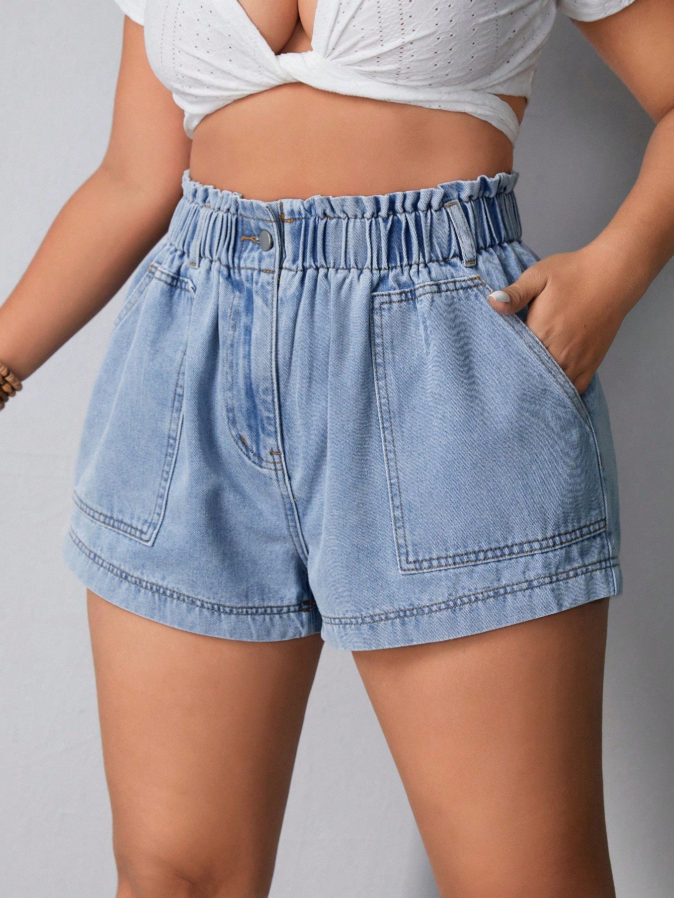 Plus Size Elastic Waist Slanted Pocket Cuffed Denim Shorts