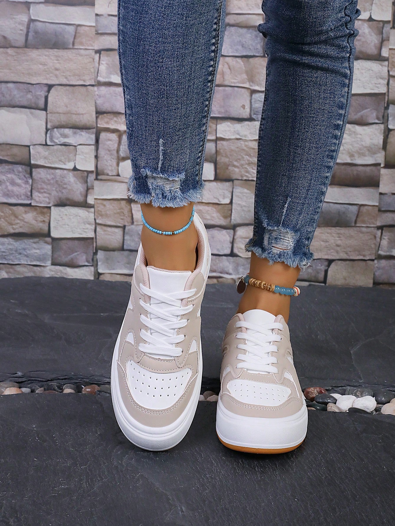 Flat Sole Teenagers' Casual Anti-Slip Fashion Sneakers With Lace