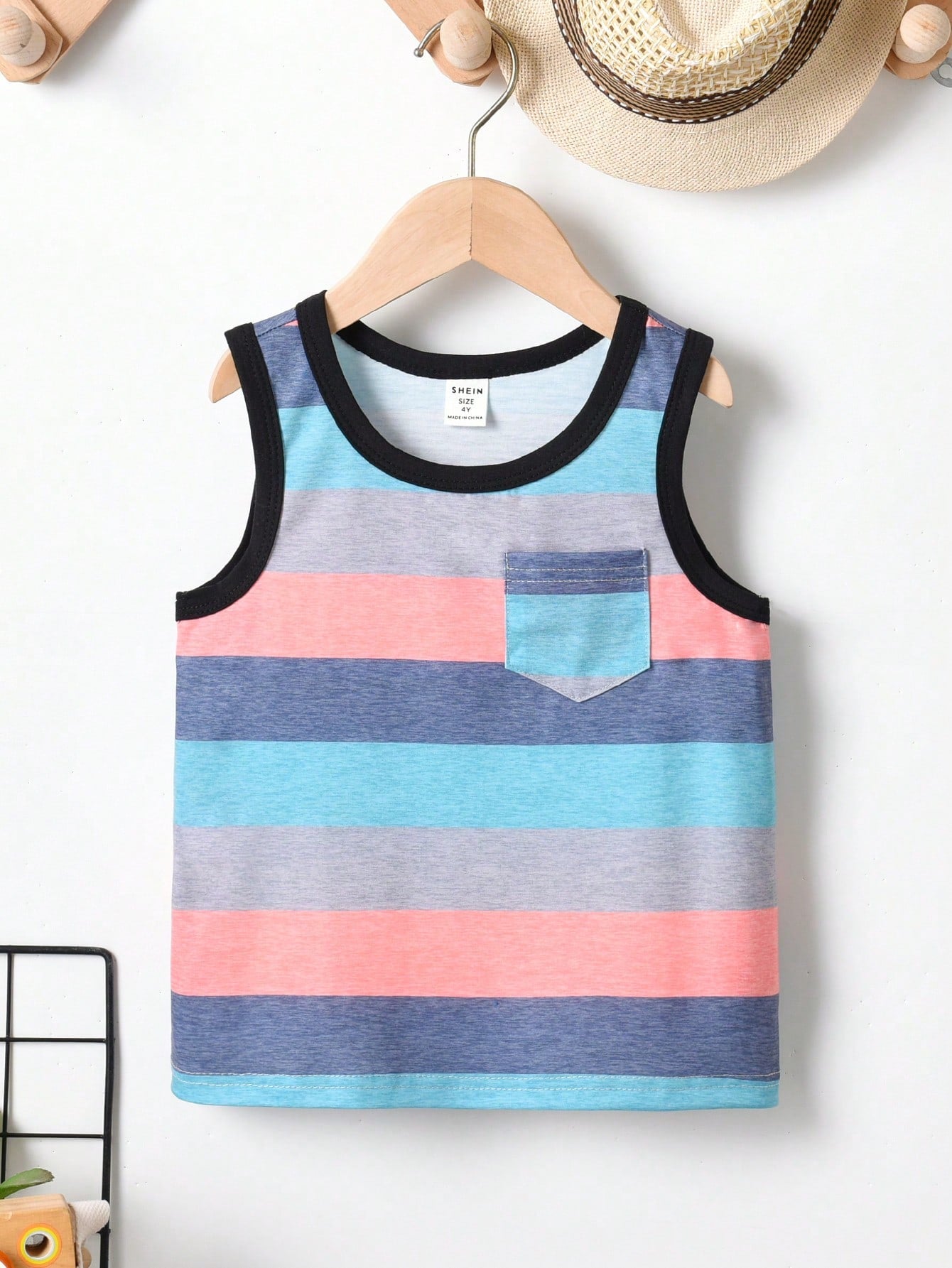 Young Boy Summer Casual Colorblock Pocket Patched Tank Top