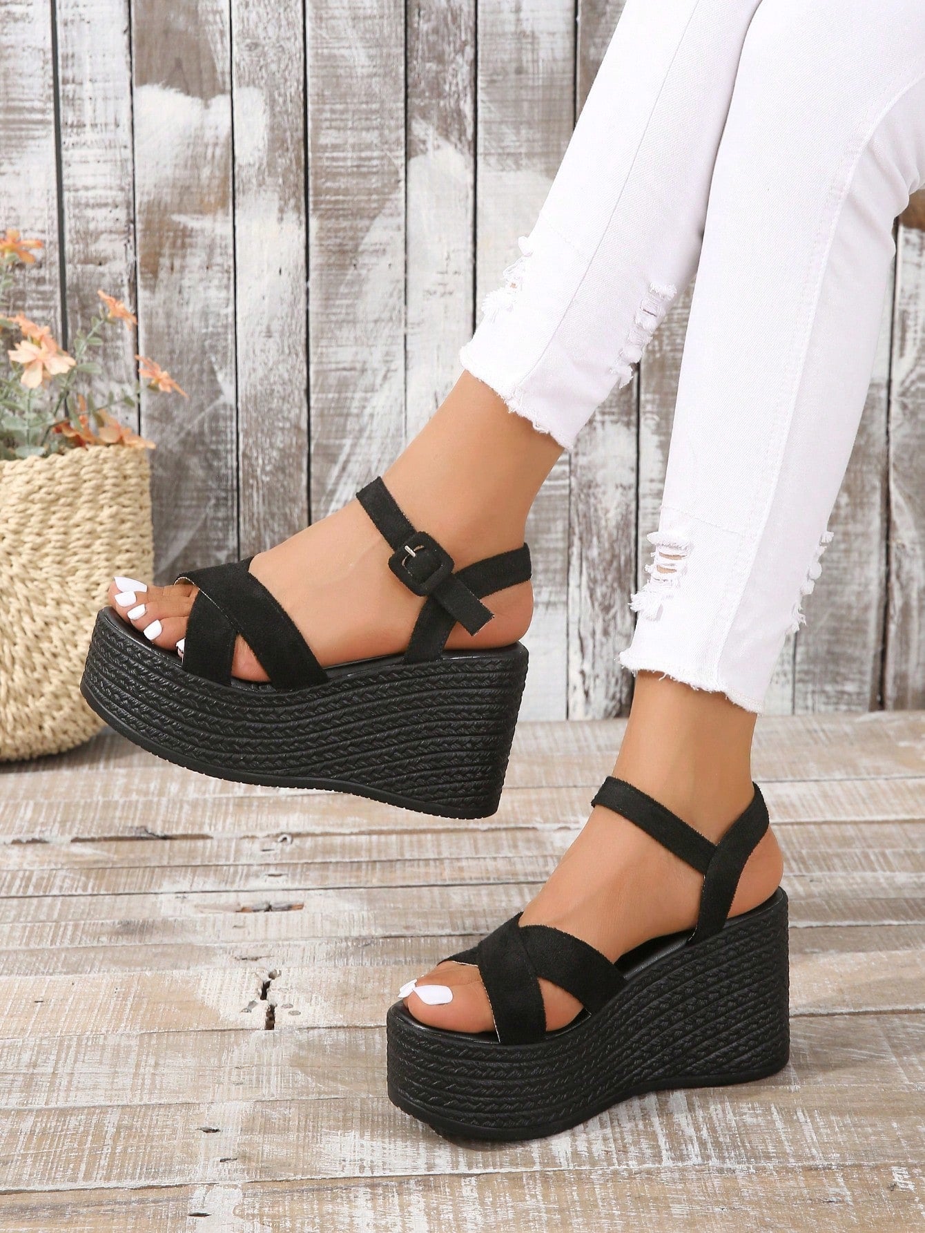 Women Plus Size Fashionable Weaving Open Toe Thick Platform Wedge Heel Sandals