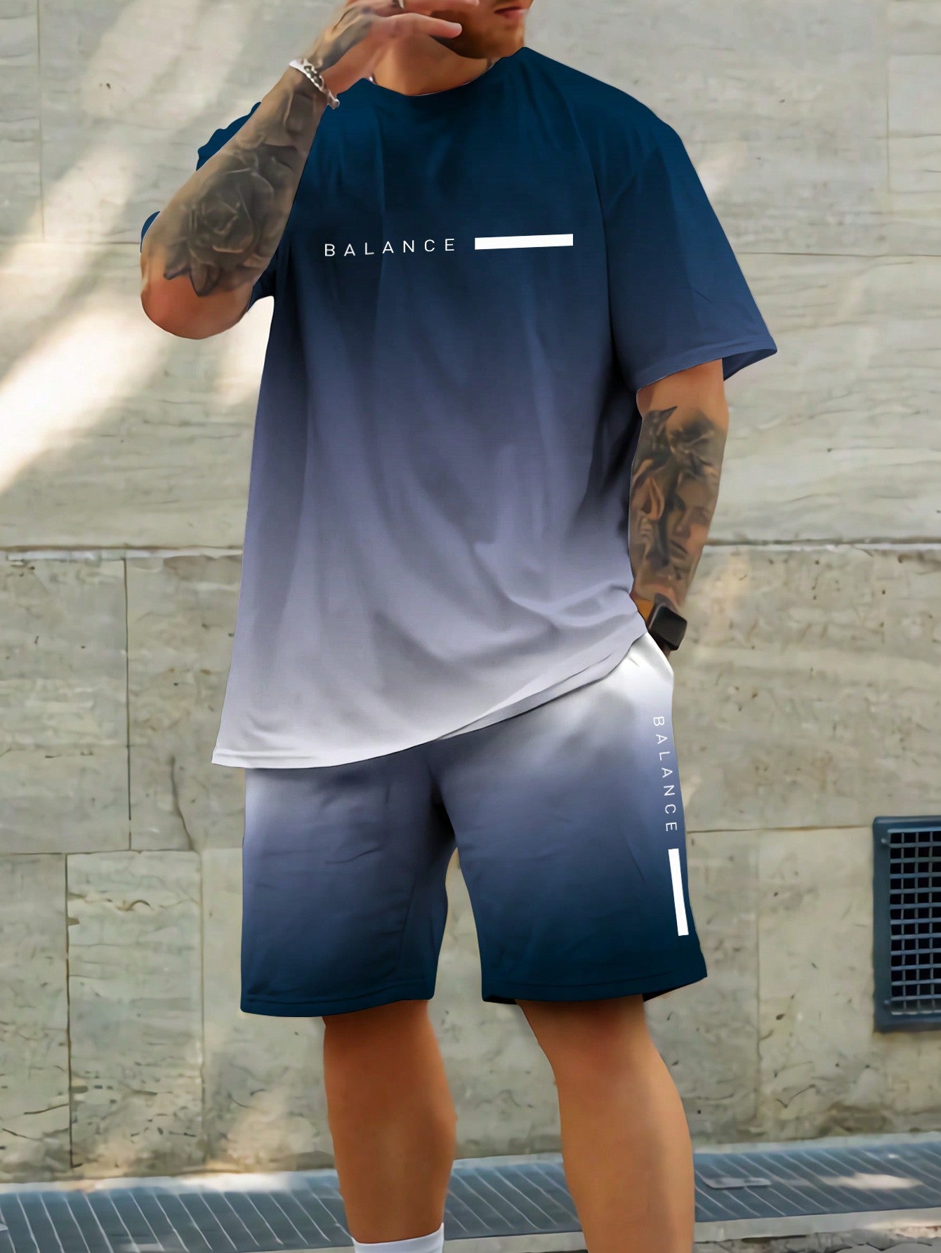 Men'S Gradient Letter Print Short Sleeve T-Shirt And Shorts Two Piece Set