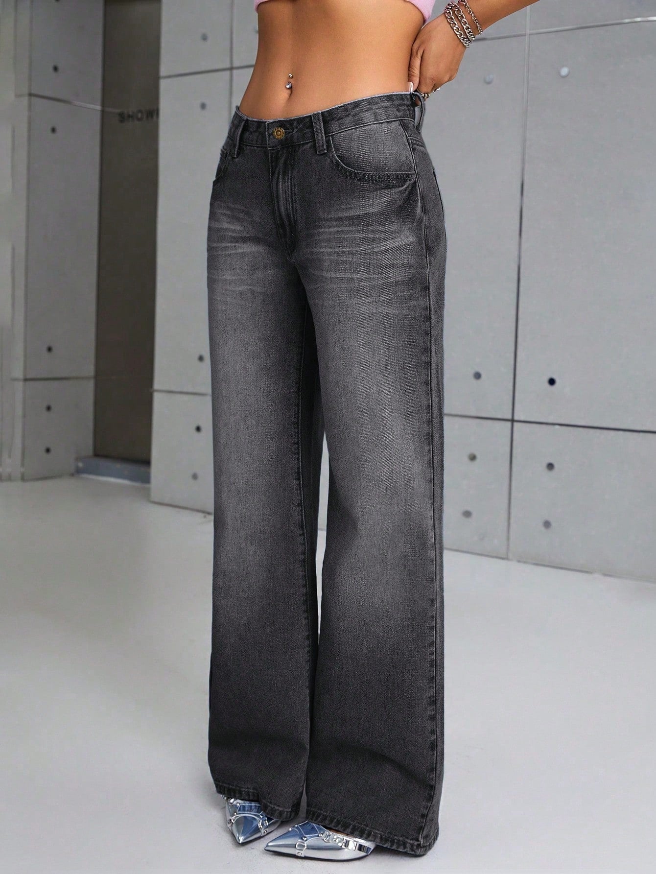 Zipper Fly Wide Leg Jeans